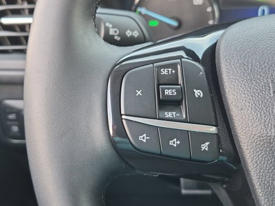 2022 Ford Escape SE Hybrid