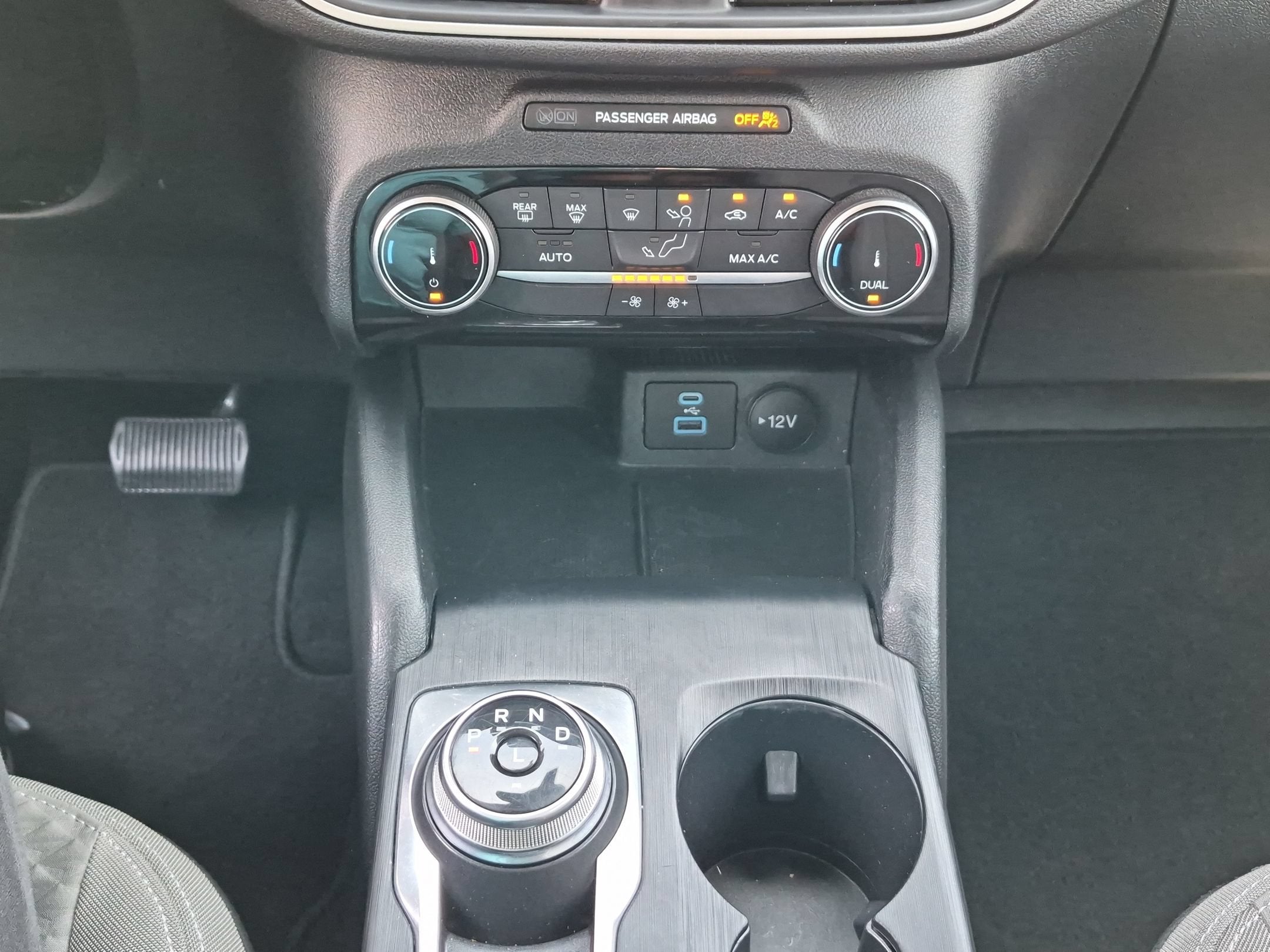 2022 Ford Escape SE Hybrid