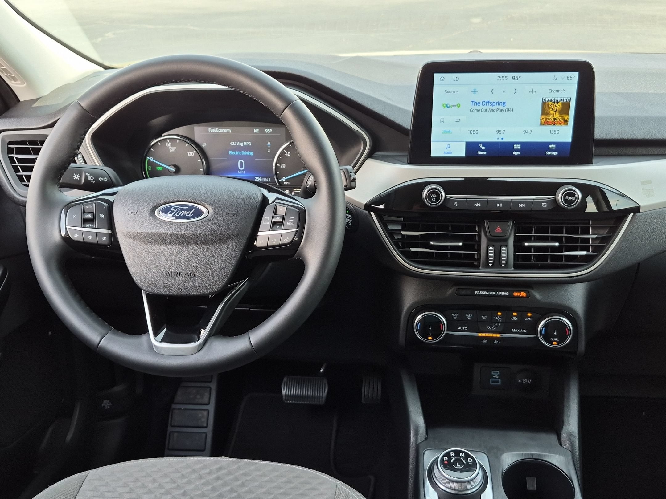2022 Ford Escape SE Hybrid