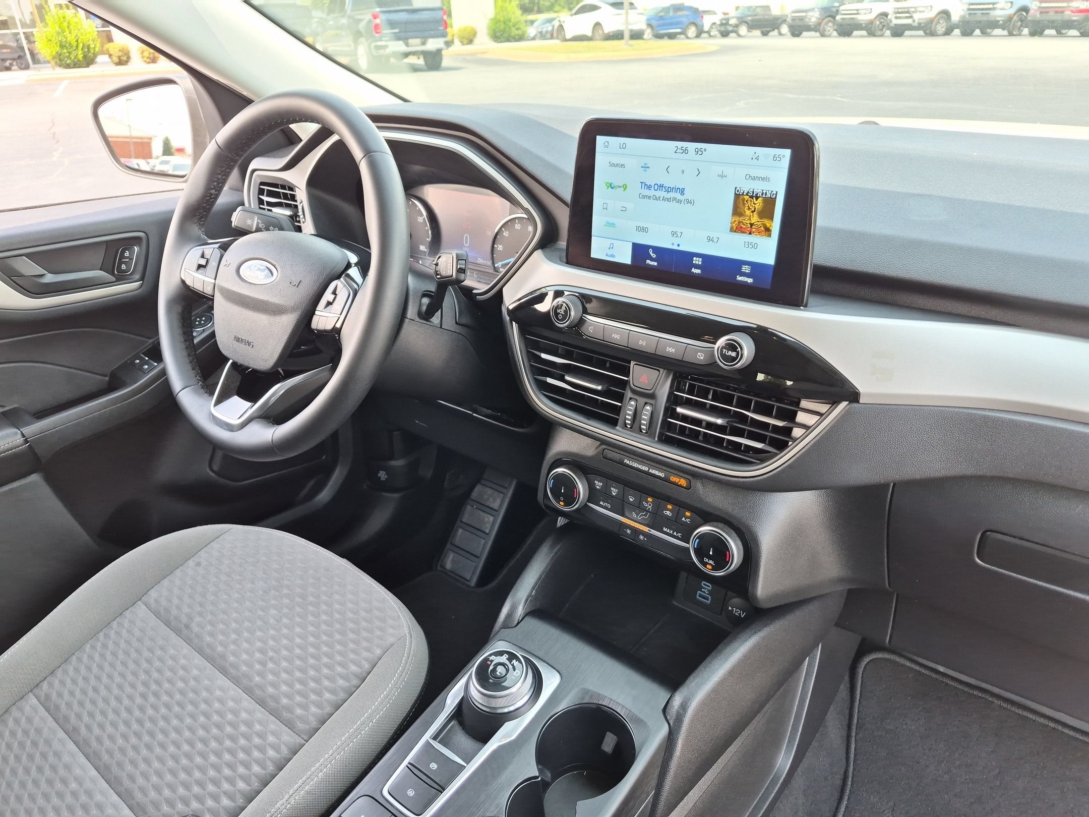2022 Ford Escape SE Hybrid