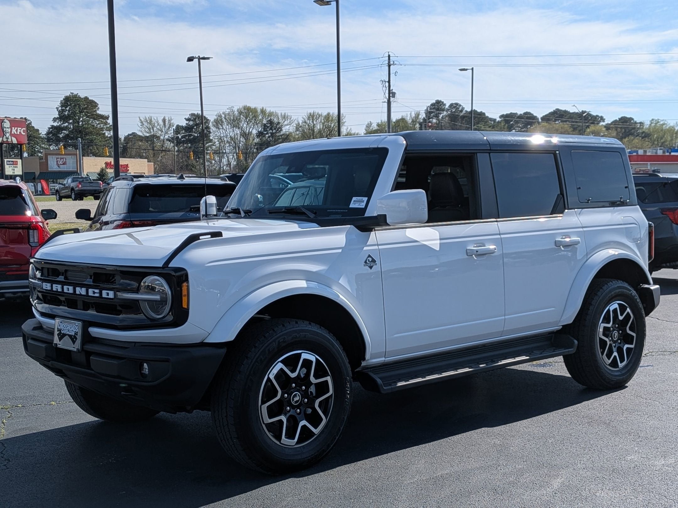 2025 Ford Bronco Outer Banks