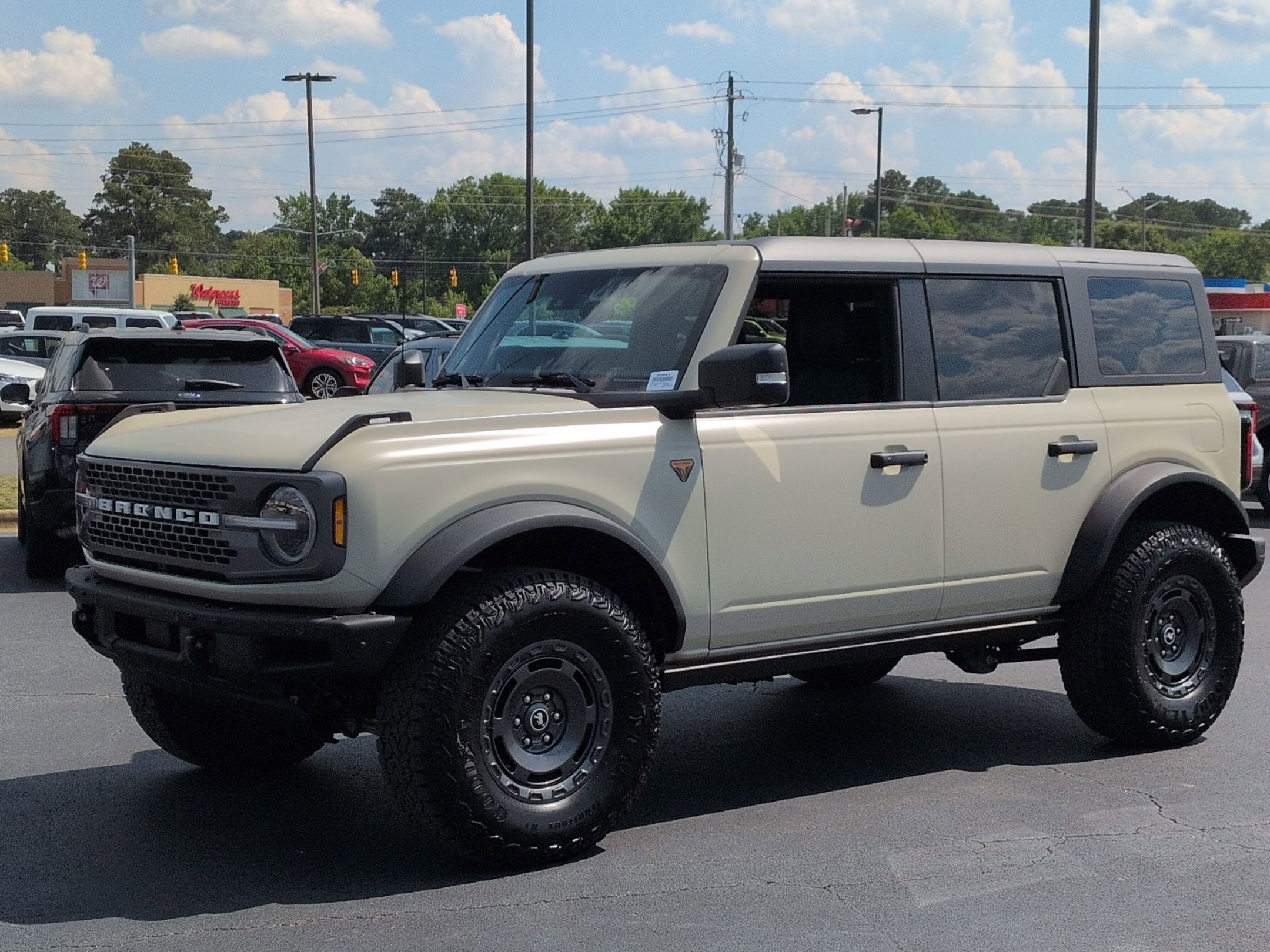 2025 Ford Bronco Badlands