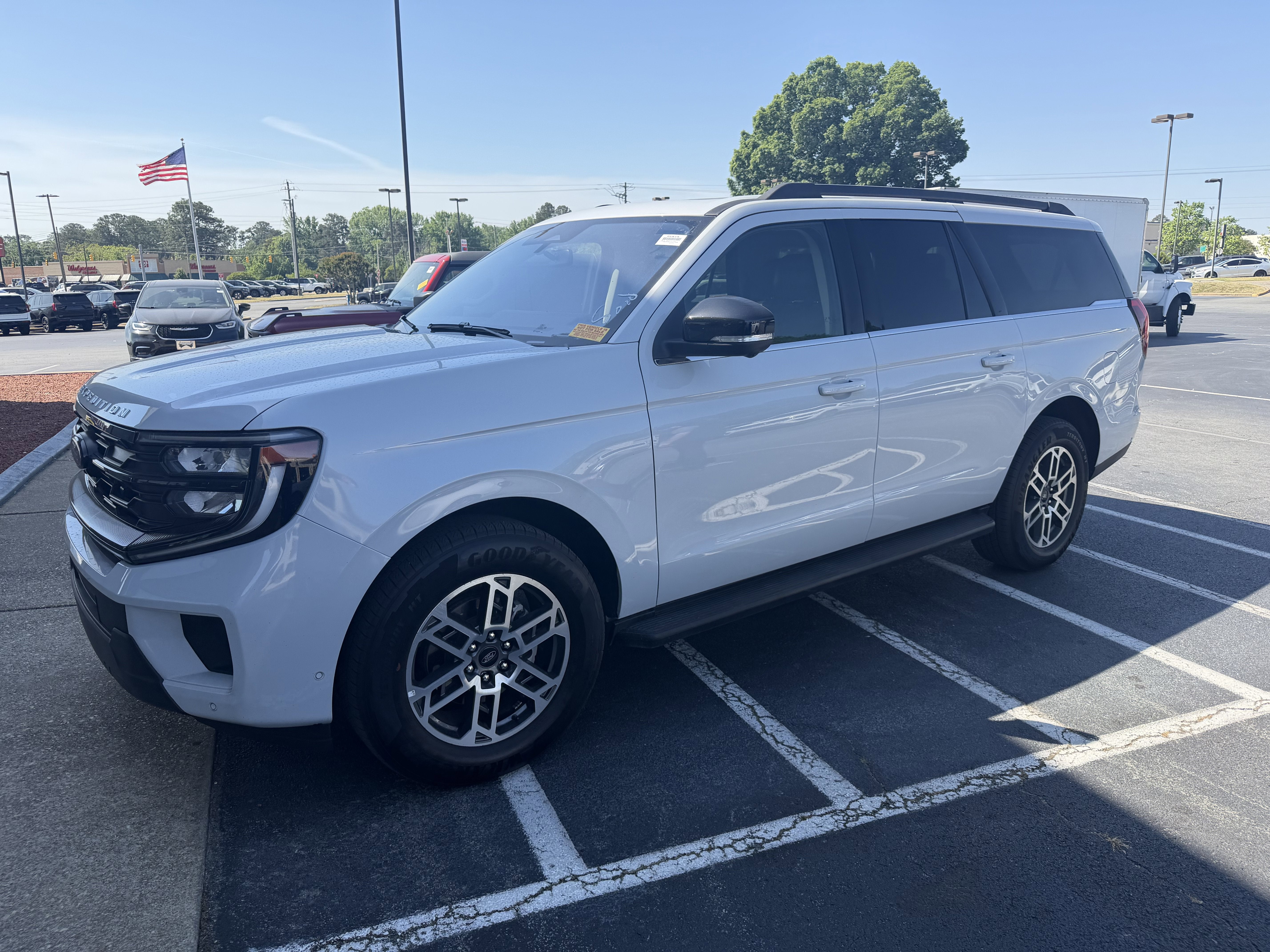 2025 Ford Expedition Max Active