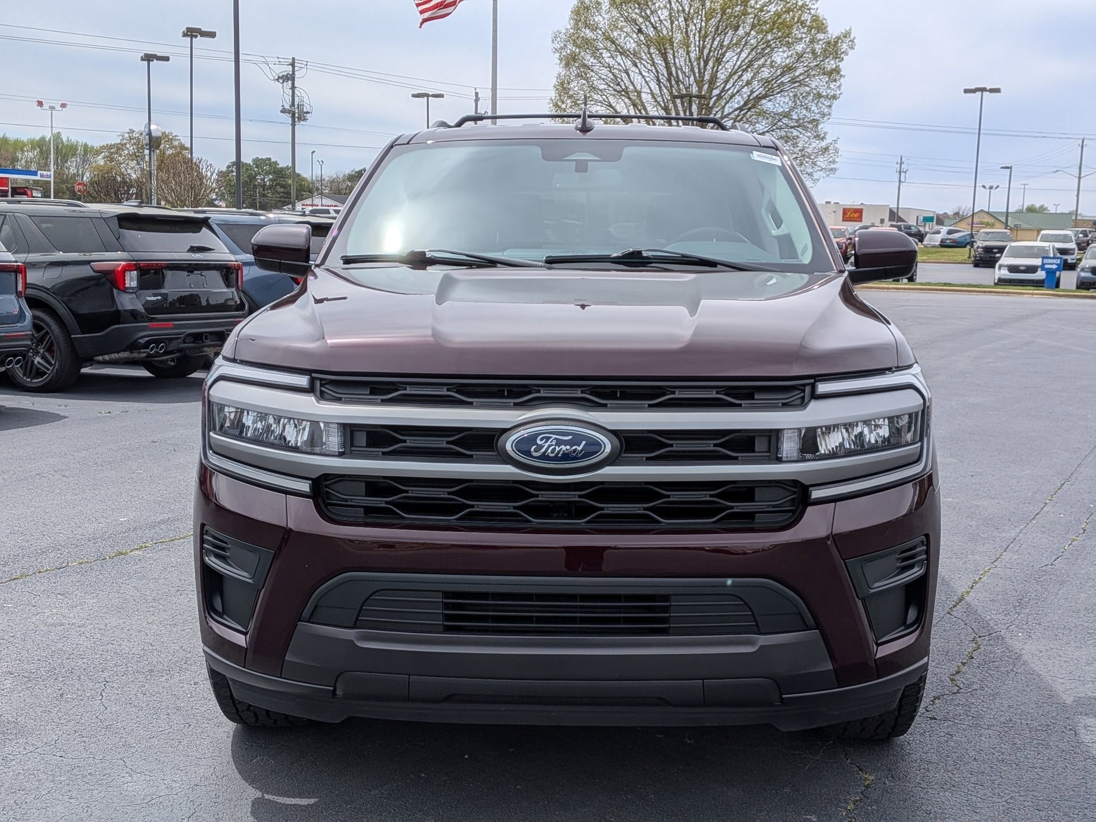 2024 Ford Expedition XLT