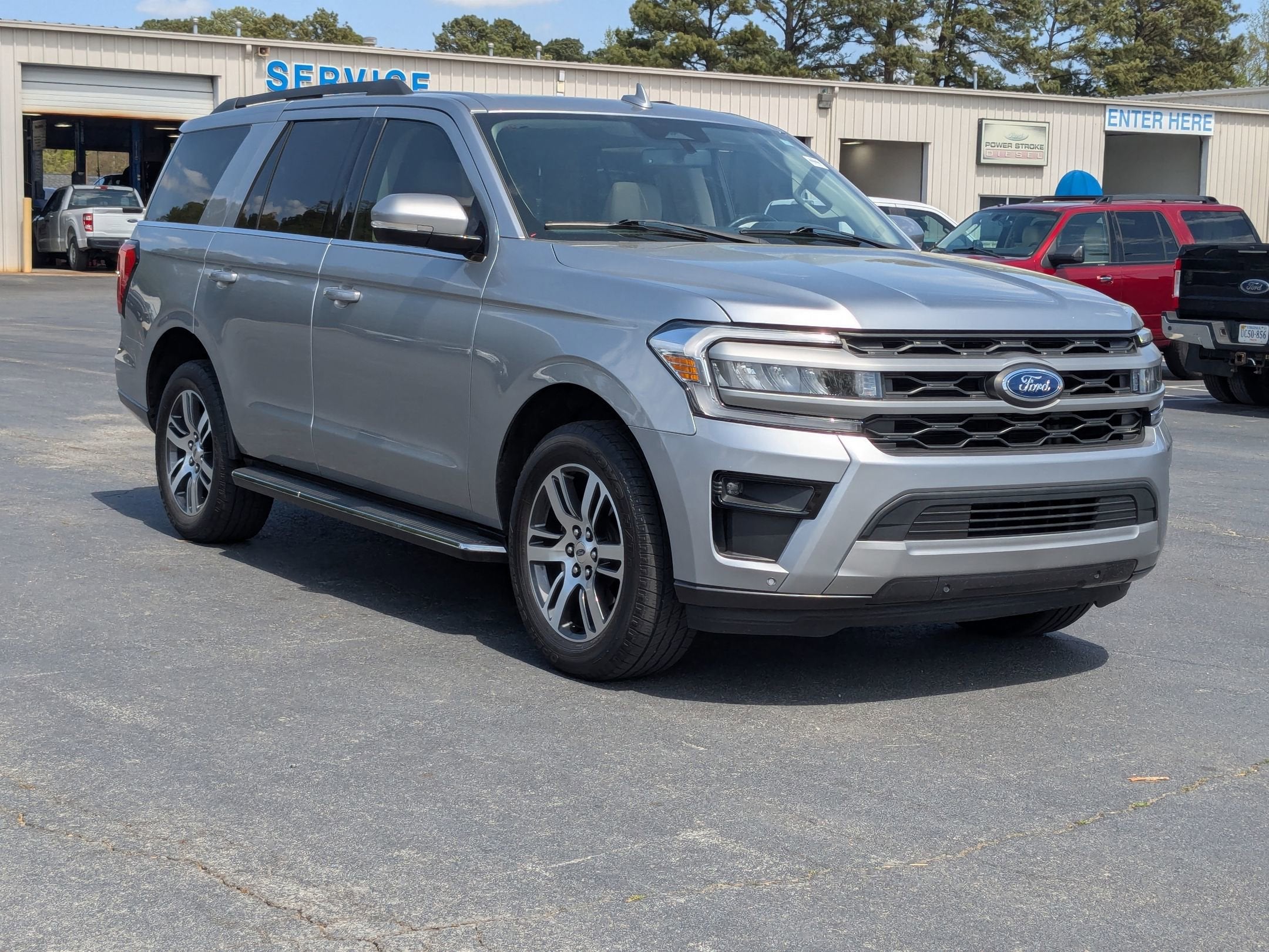 2023 Ford Expedition XLT