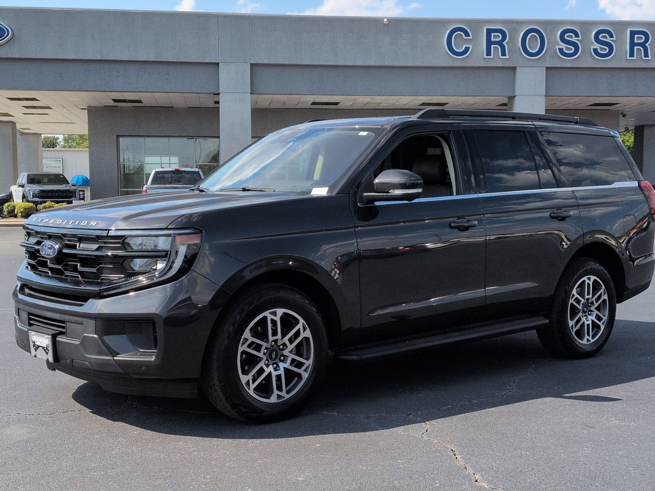 2025 Ford Expedition Active