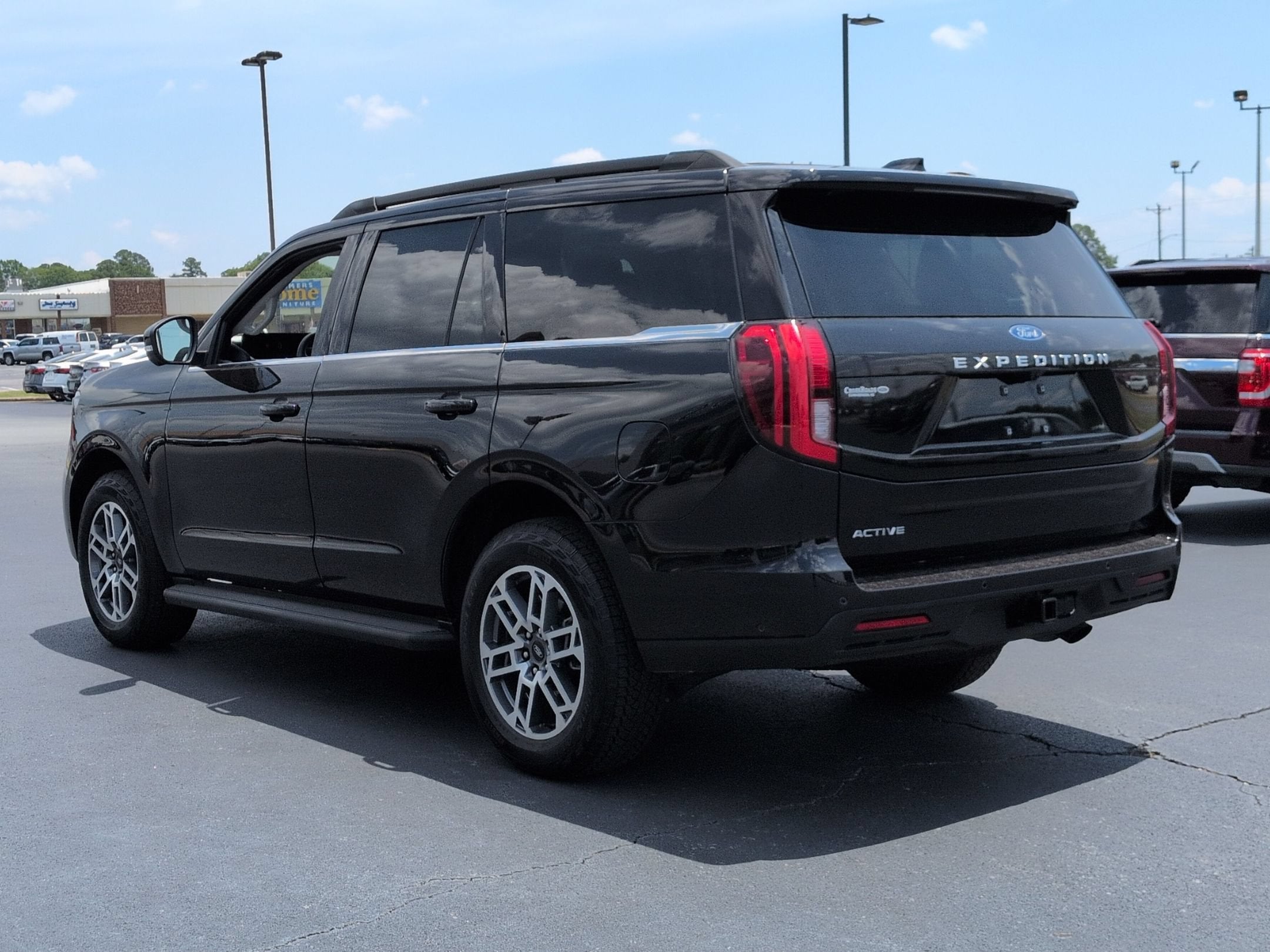 2025 Ford Expedition Active