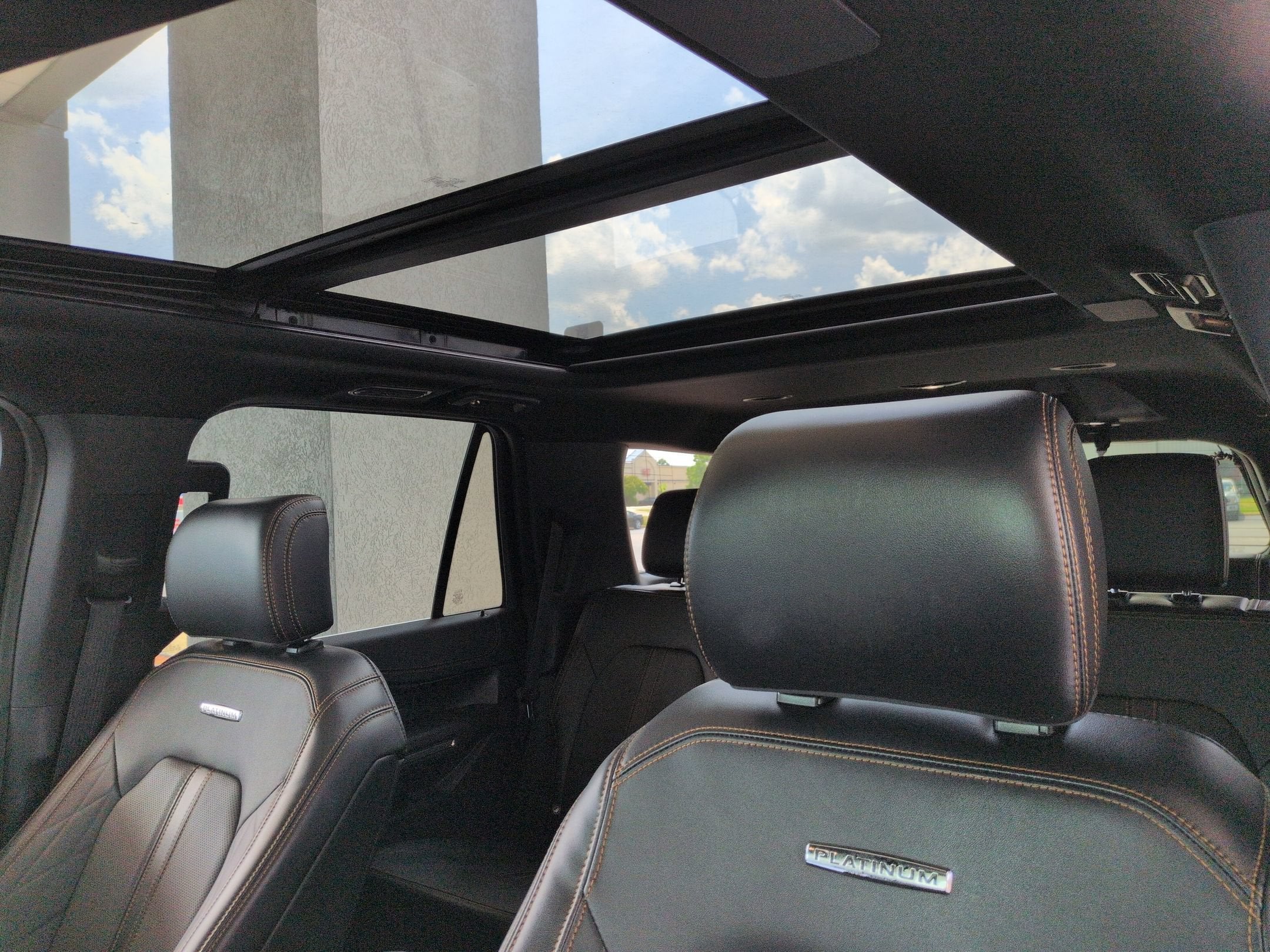 2023 Ford Expedition Platinum