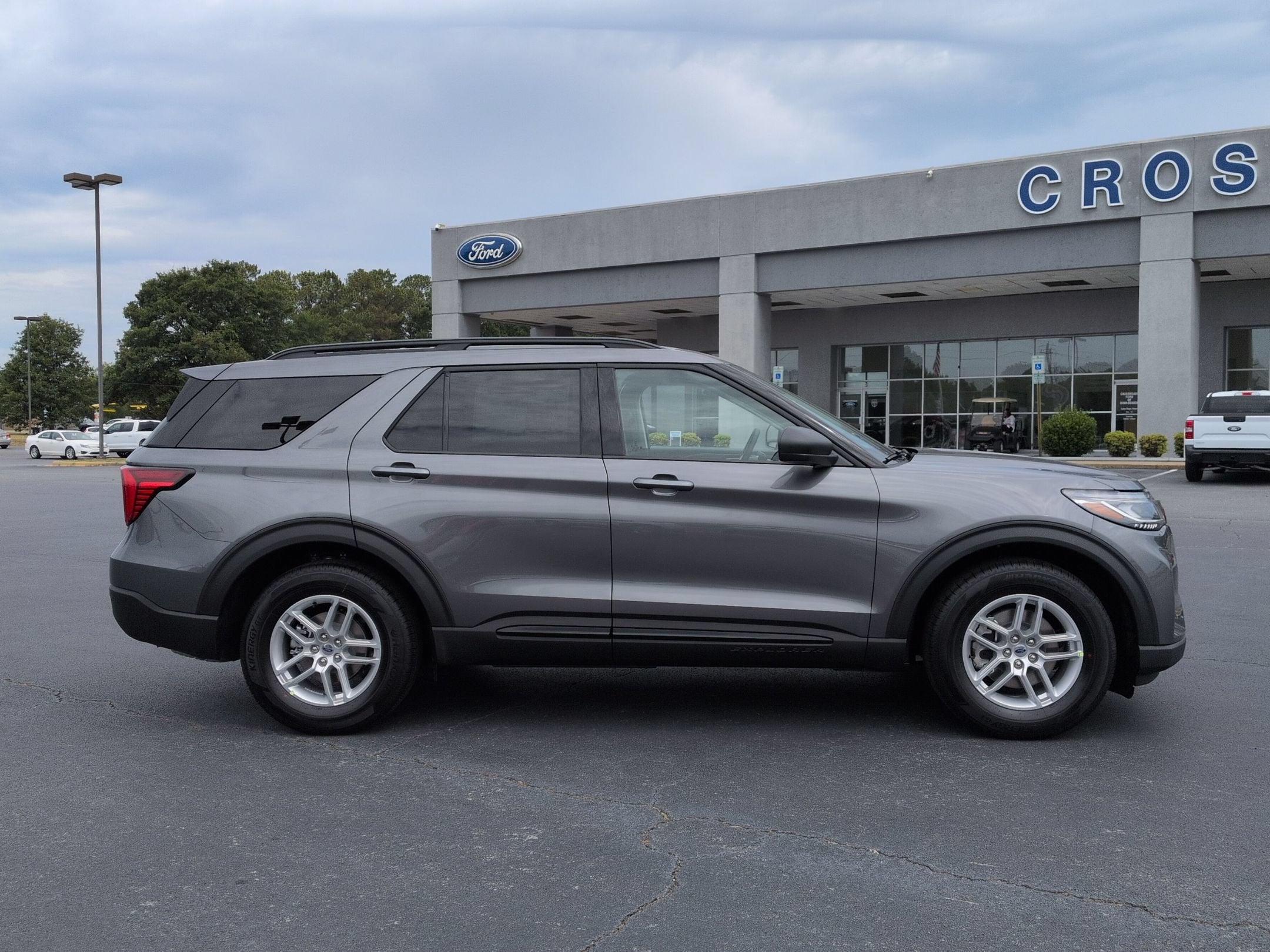 2026 Ford Explorer Active w/200A Pkg