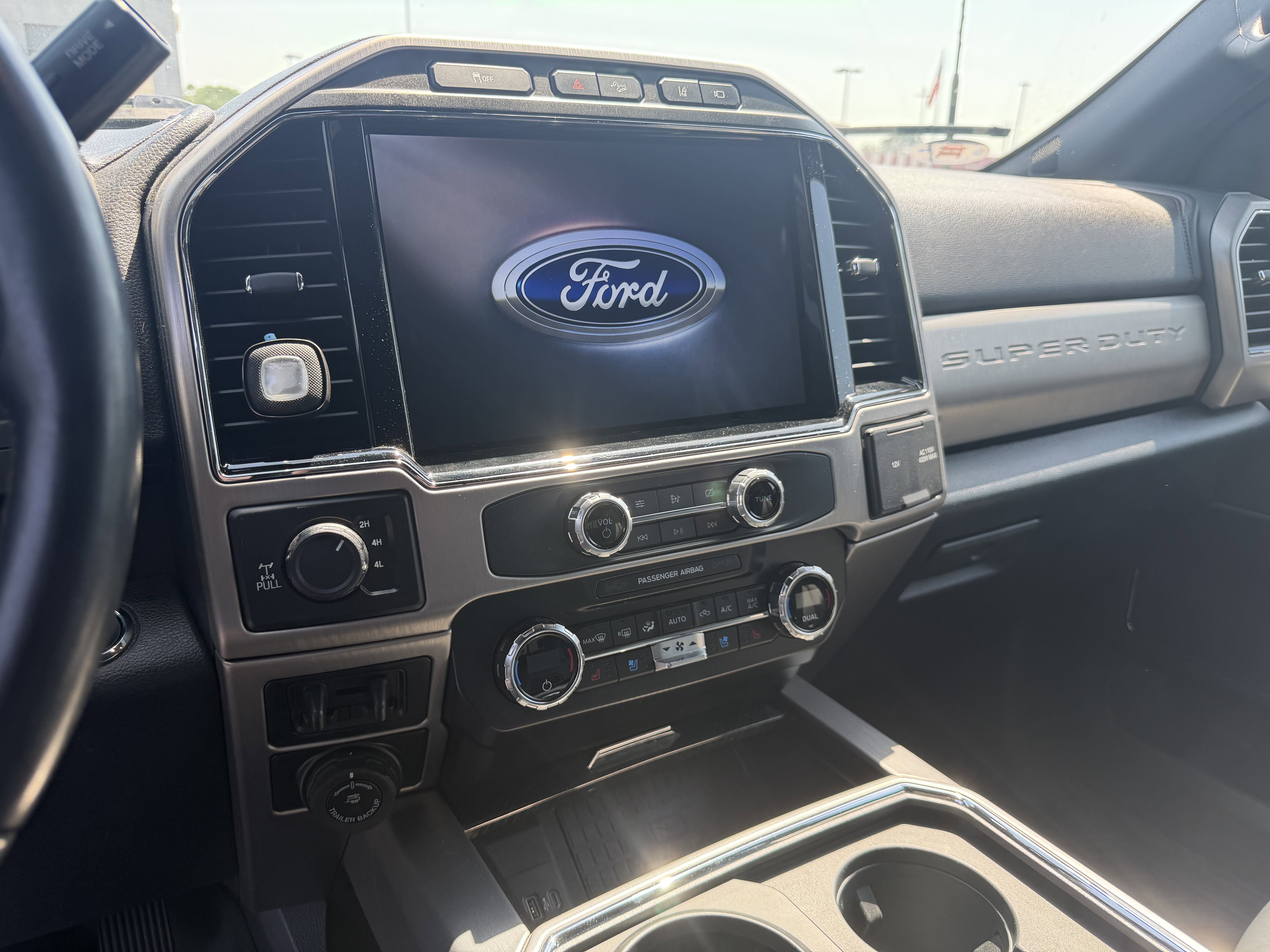 2022 Ford Super Duty F-250 SRW Platinum