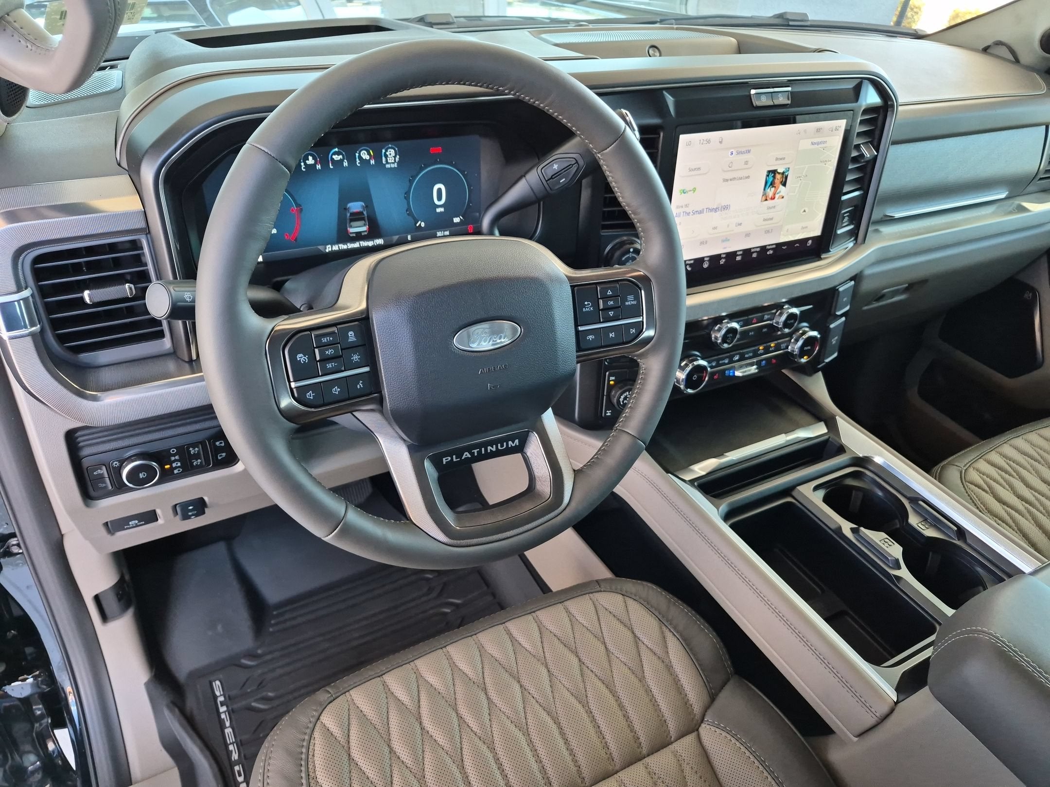 2027 Ford Super Duty F-250 SRW Platinum
