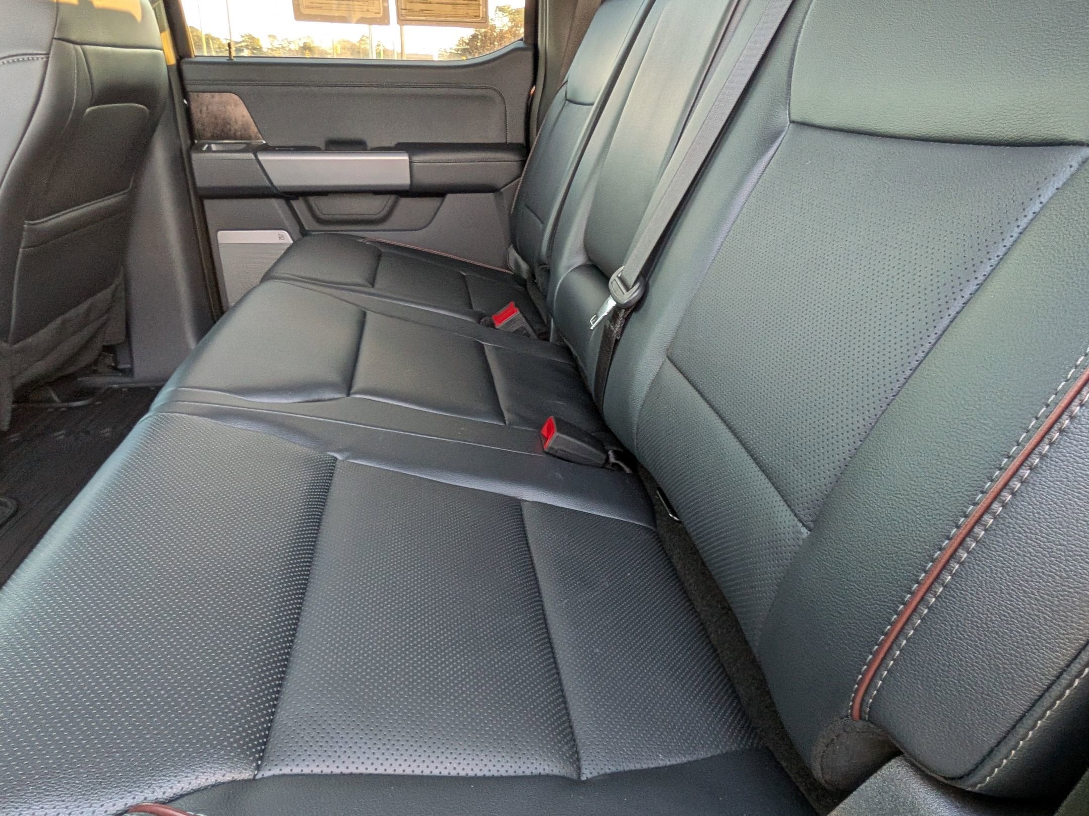 2024 Ford Super Duty F-250 SRW LARIAT