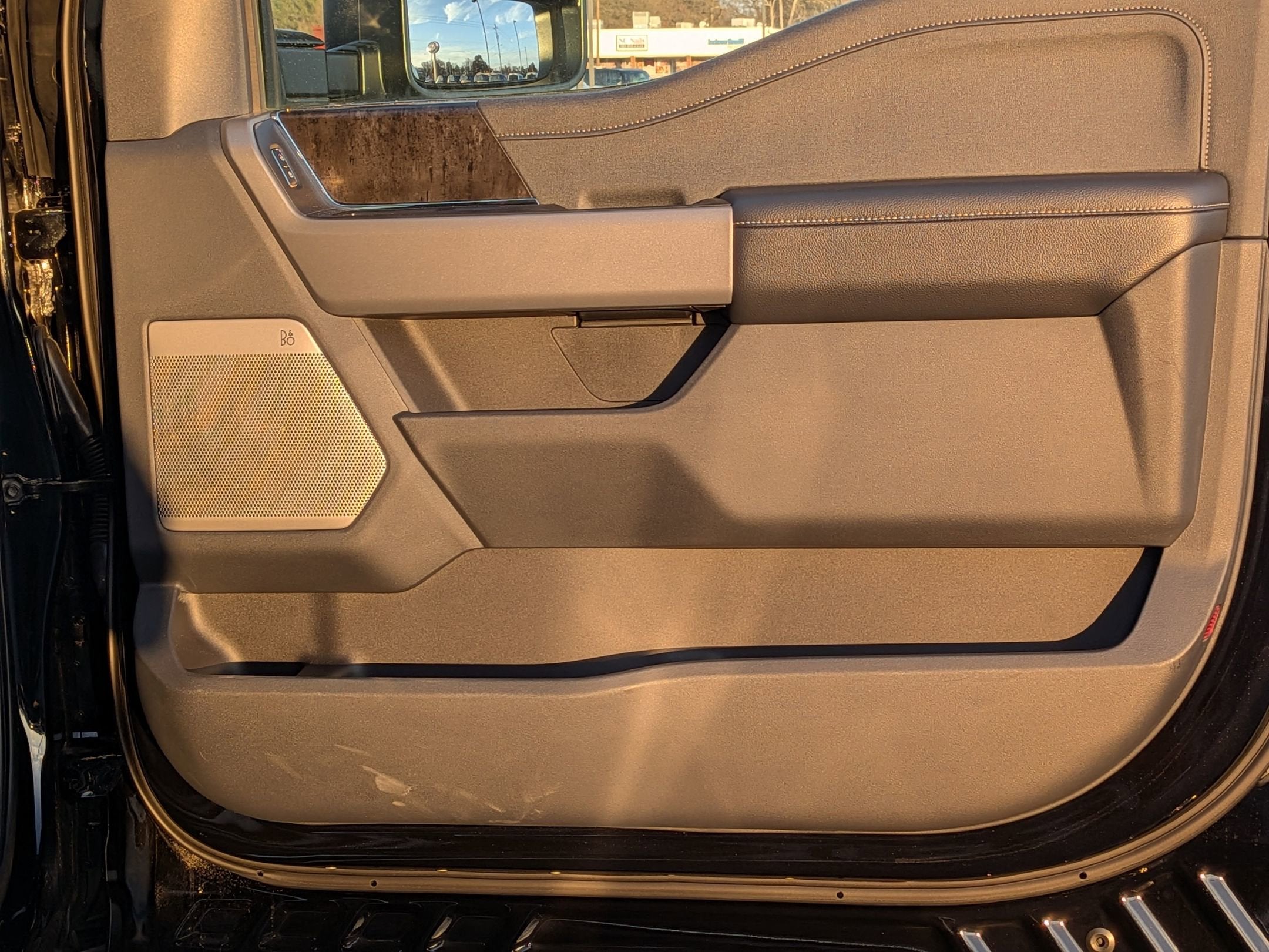 2024 Ford Super Duty F-250 SRW LARIAT