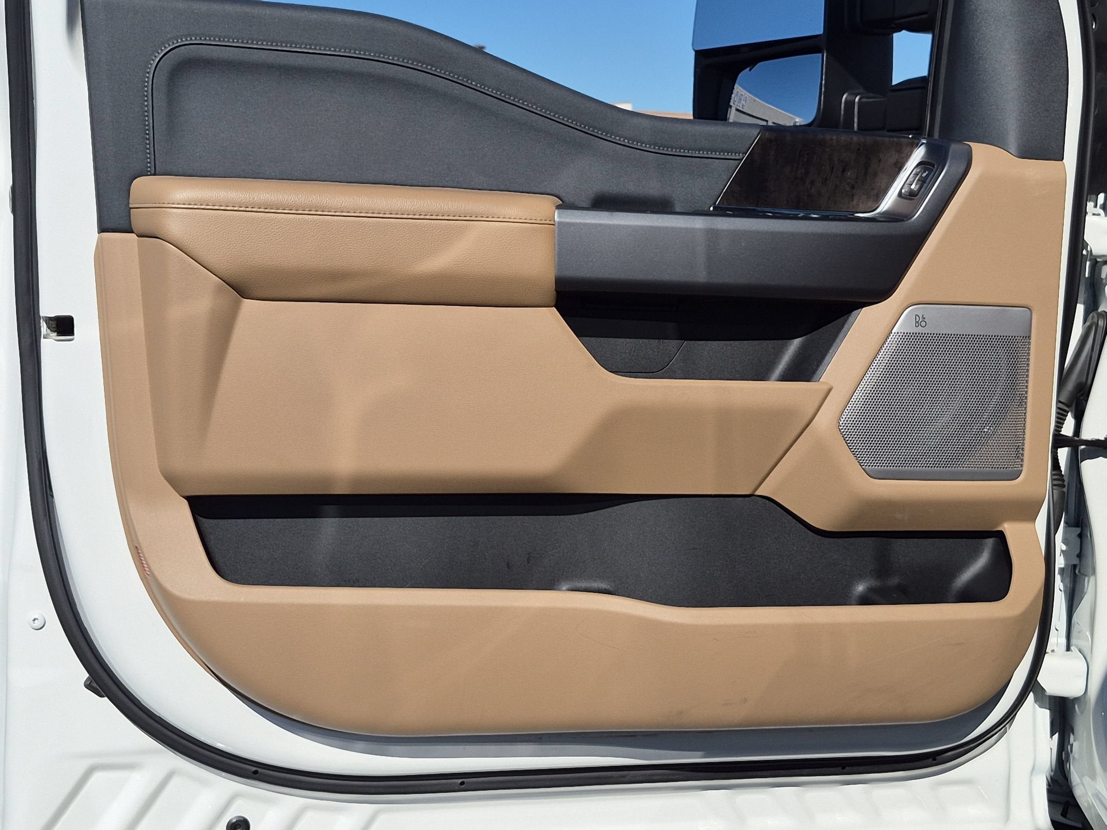 2025 Ford Super Duty F-350 SRW LARIAT