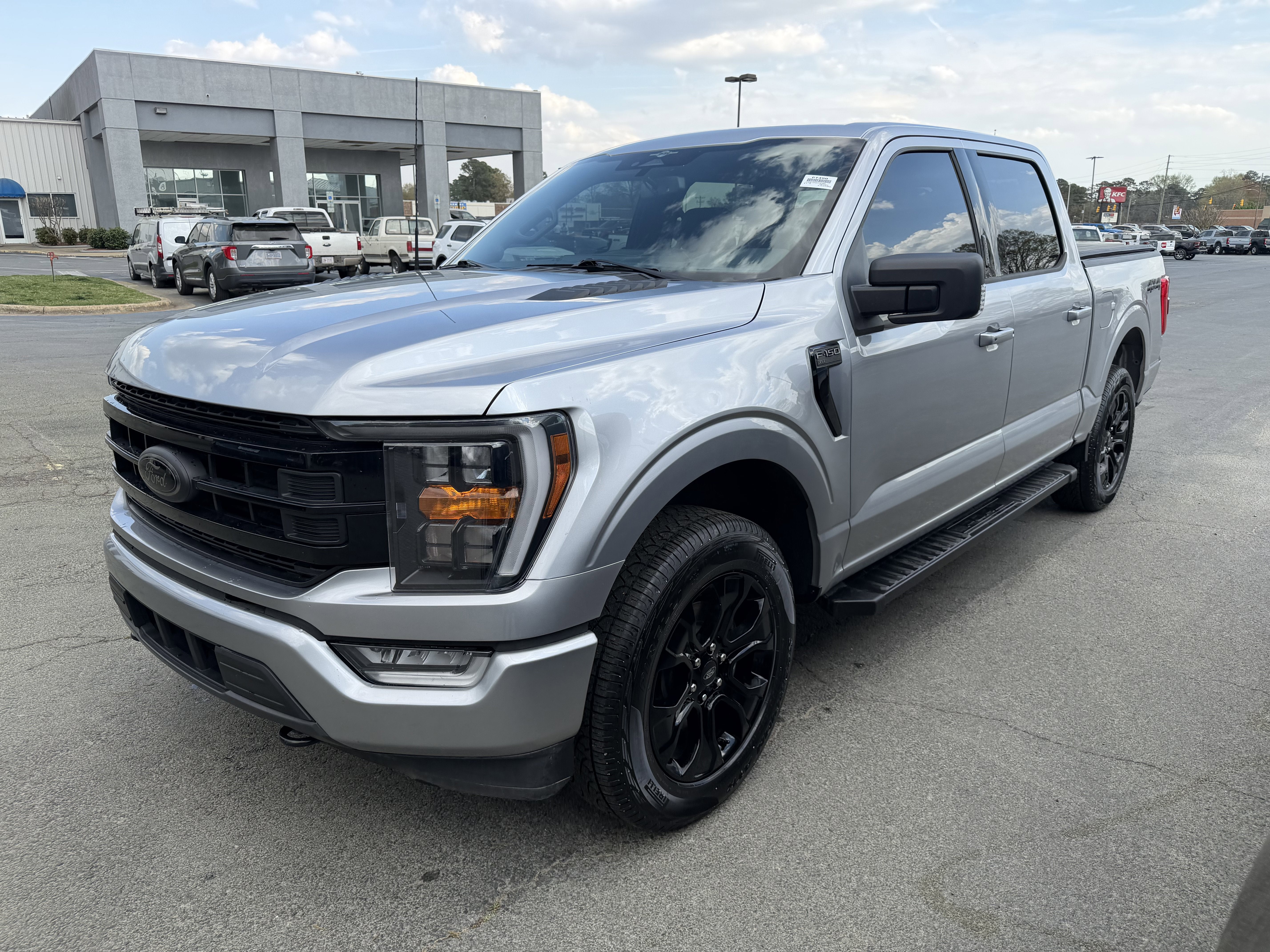 2023 Ford F-150 XLT