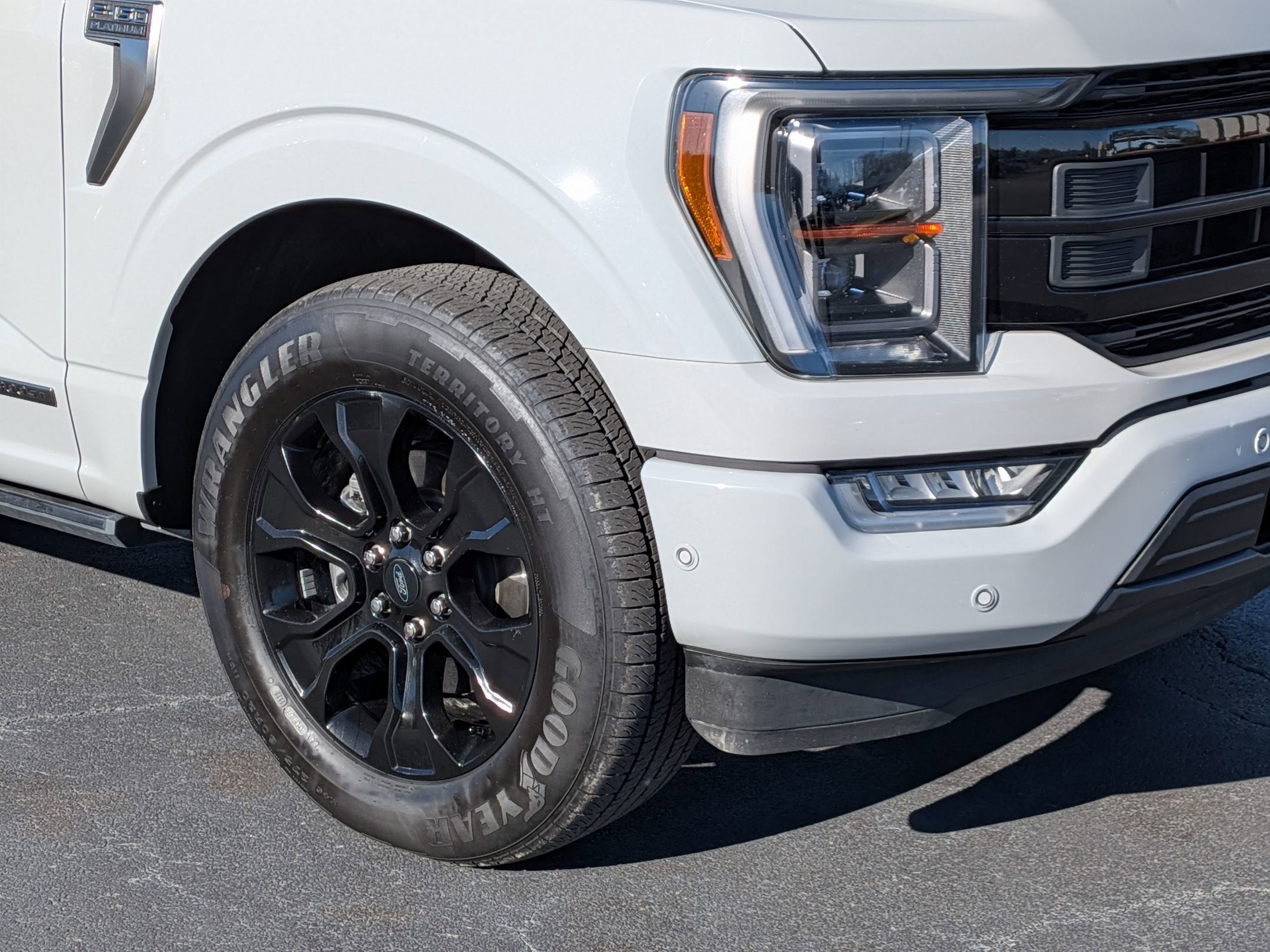 2023 Ford F-150 Platinum