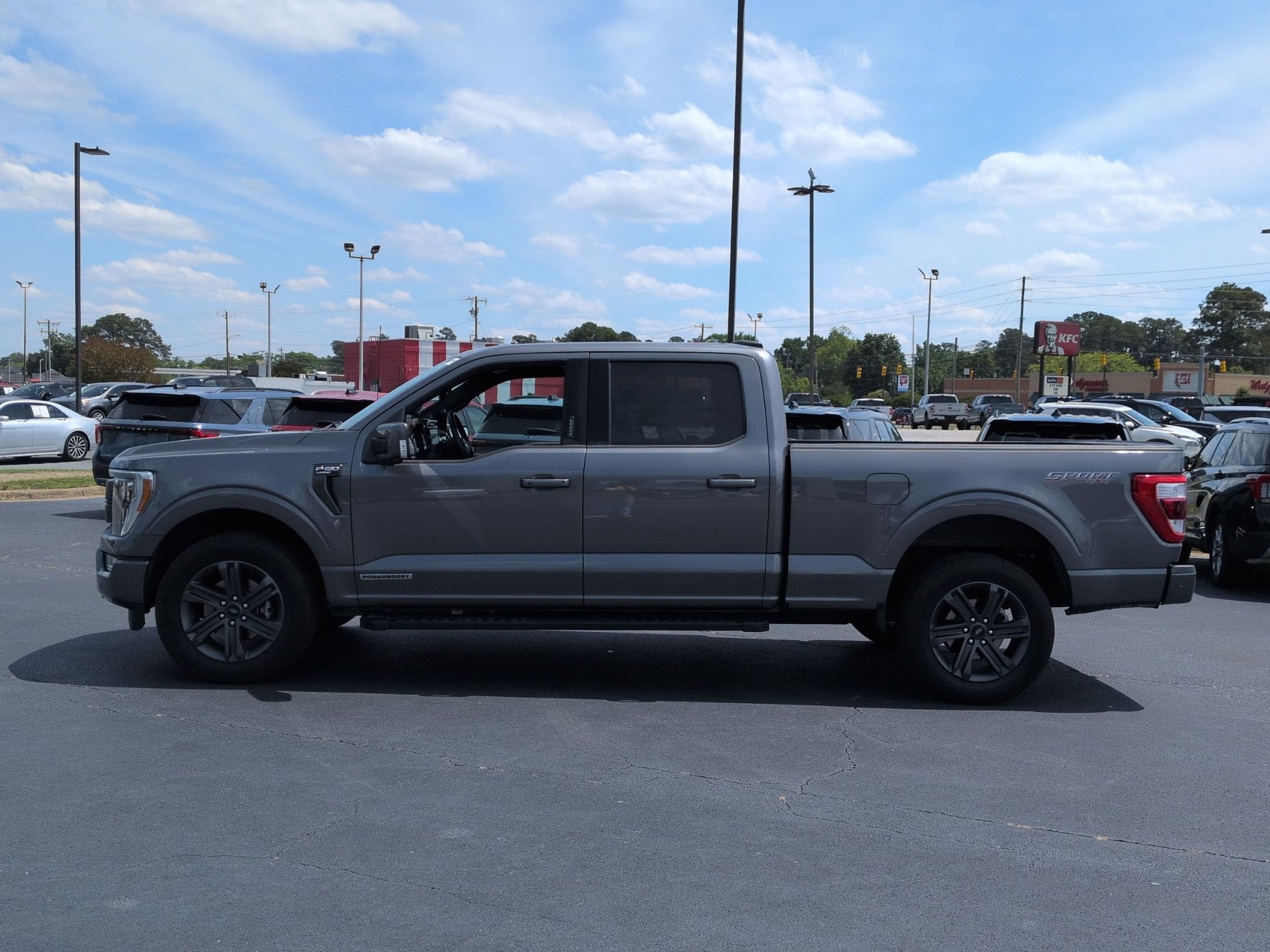 2023 Ford F-150 LARIAT