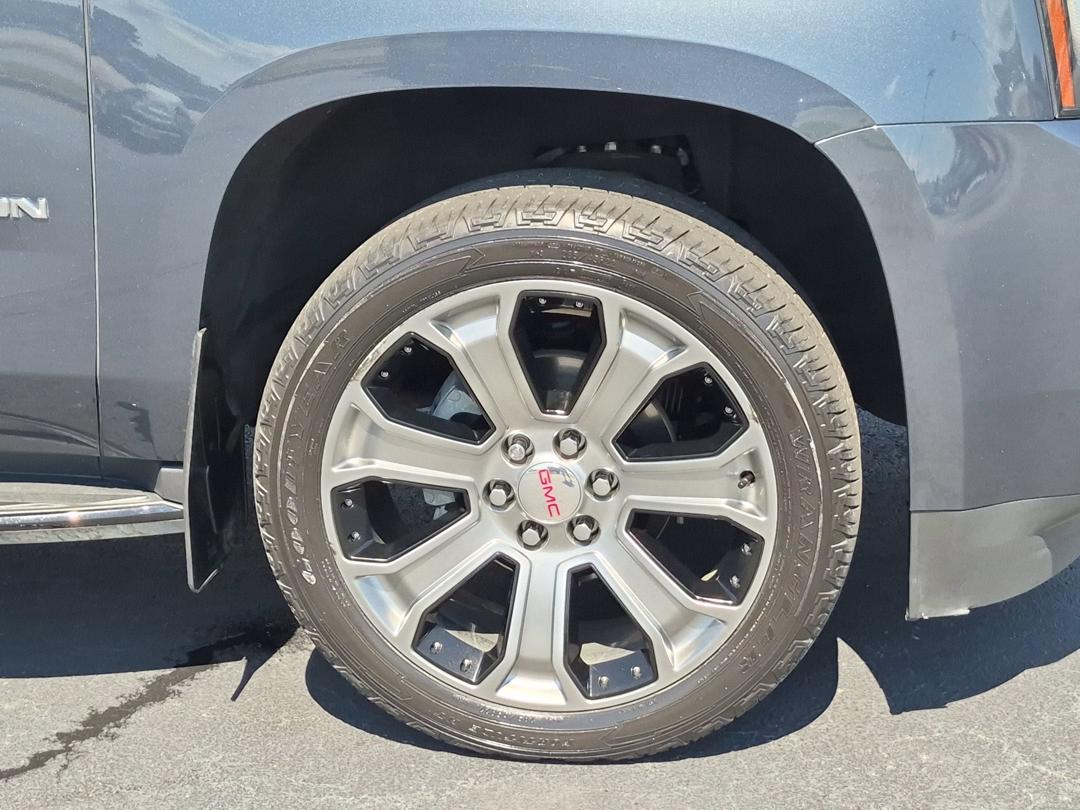 2019 GMC Yukon SLT