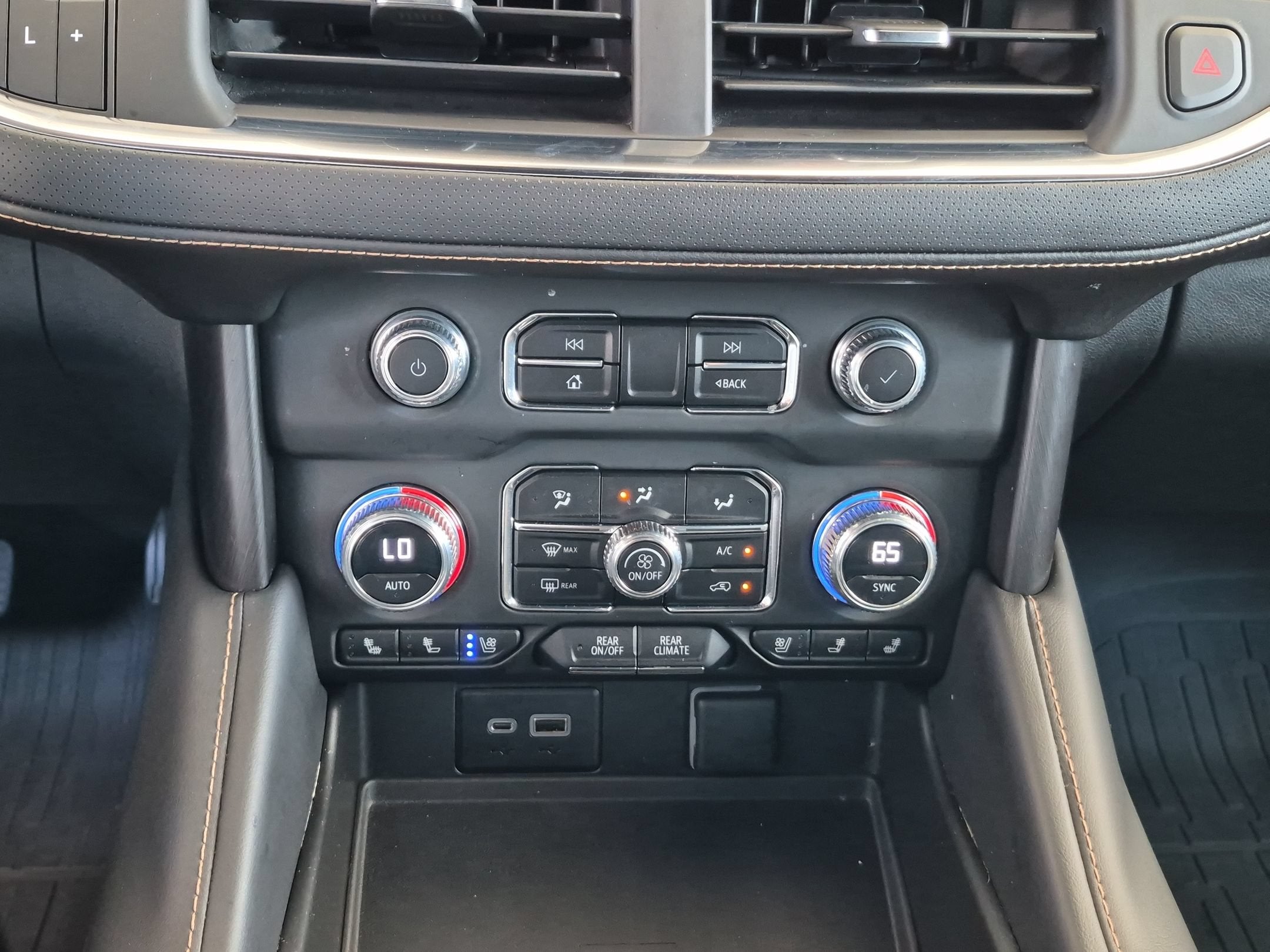 2023 GMC Yukon AT4
