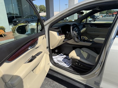 2017 Cadillac XT5 Luxury FWD