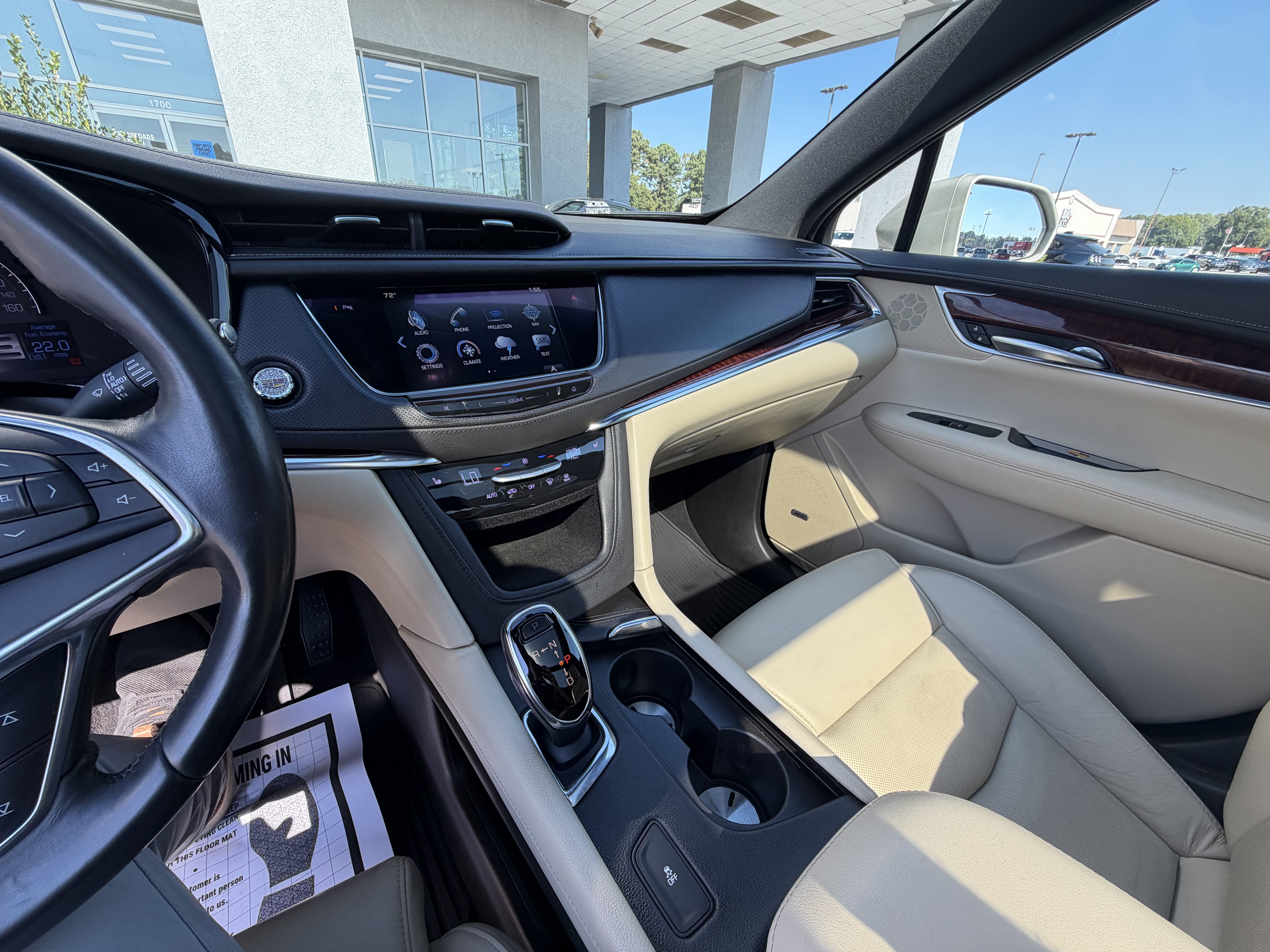 2017 Cadillac XT5 Luxury FWD