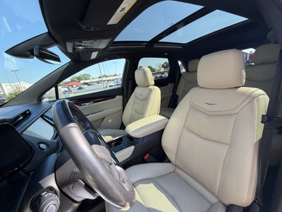 2017 Cadillac XT5 Luxury FWD