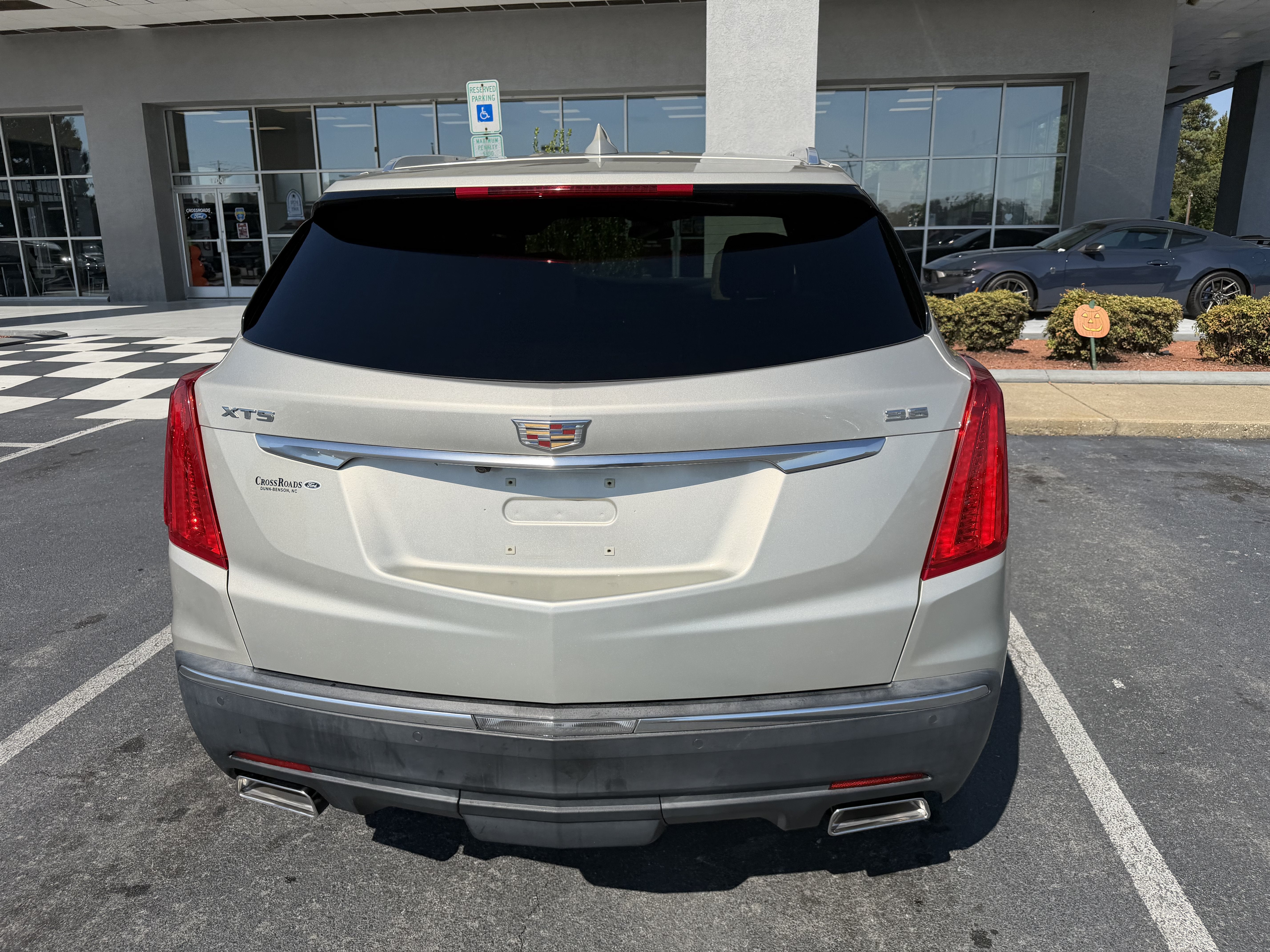 2017 Cadillac XT5 Luxury FWD