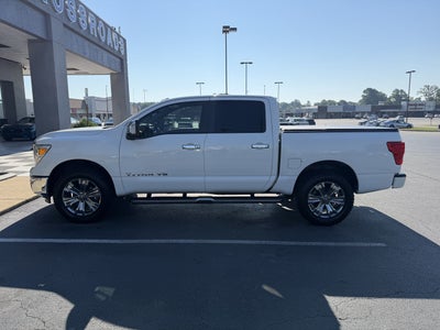2019 Nissan Titan SL