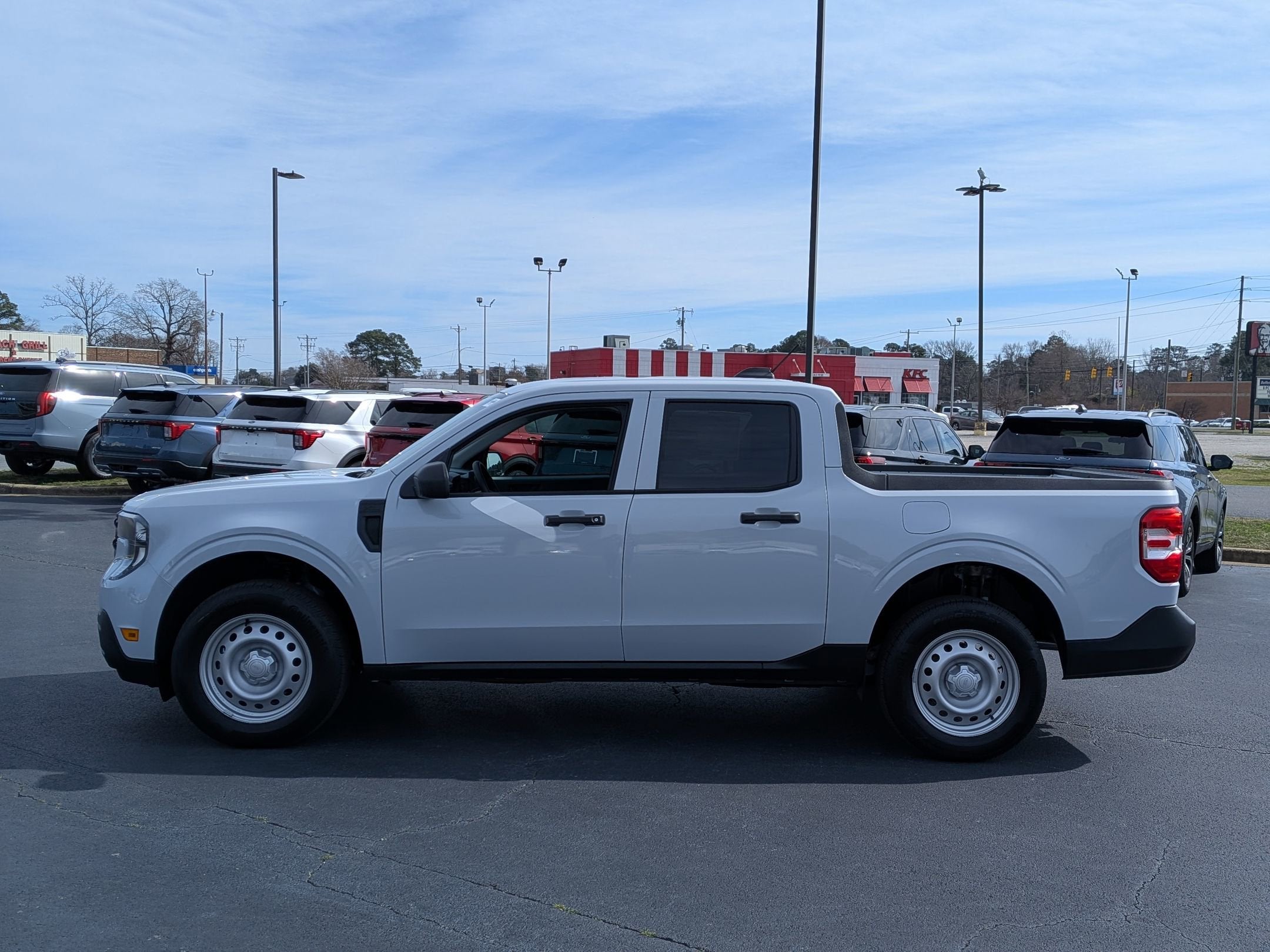 2026 Ford Maverick XL