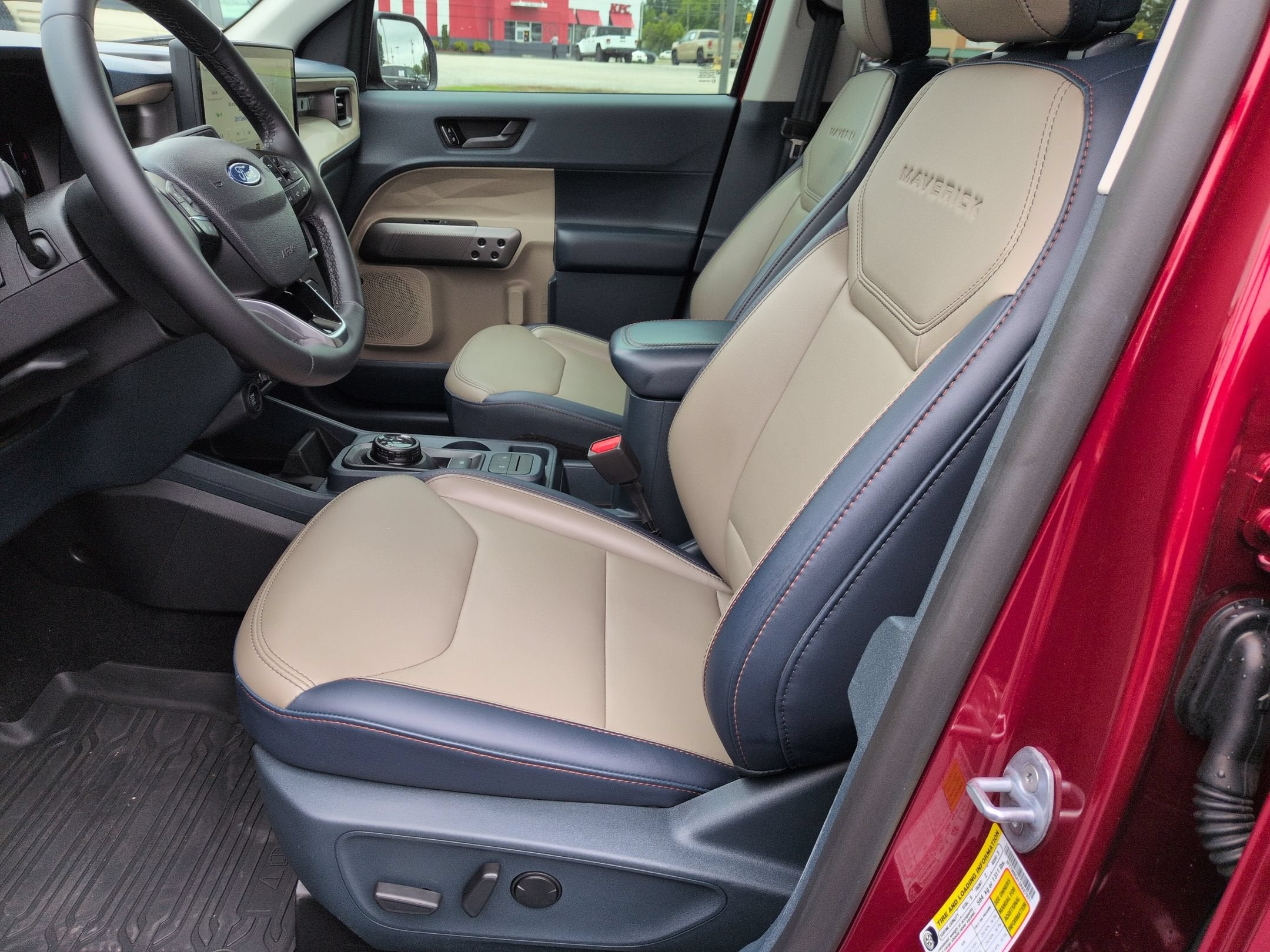 2025 Ford Maverick LARIAT