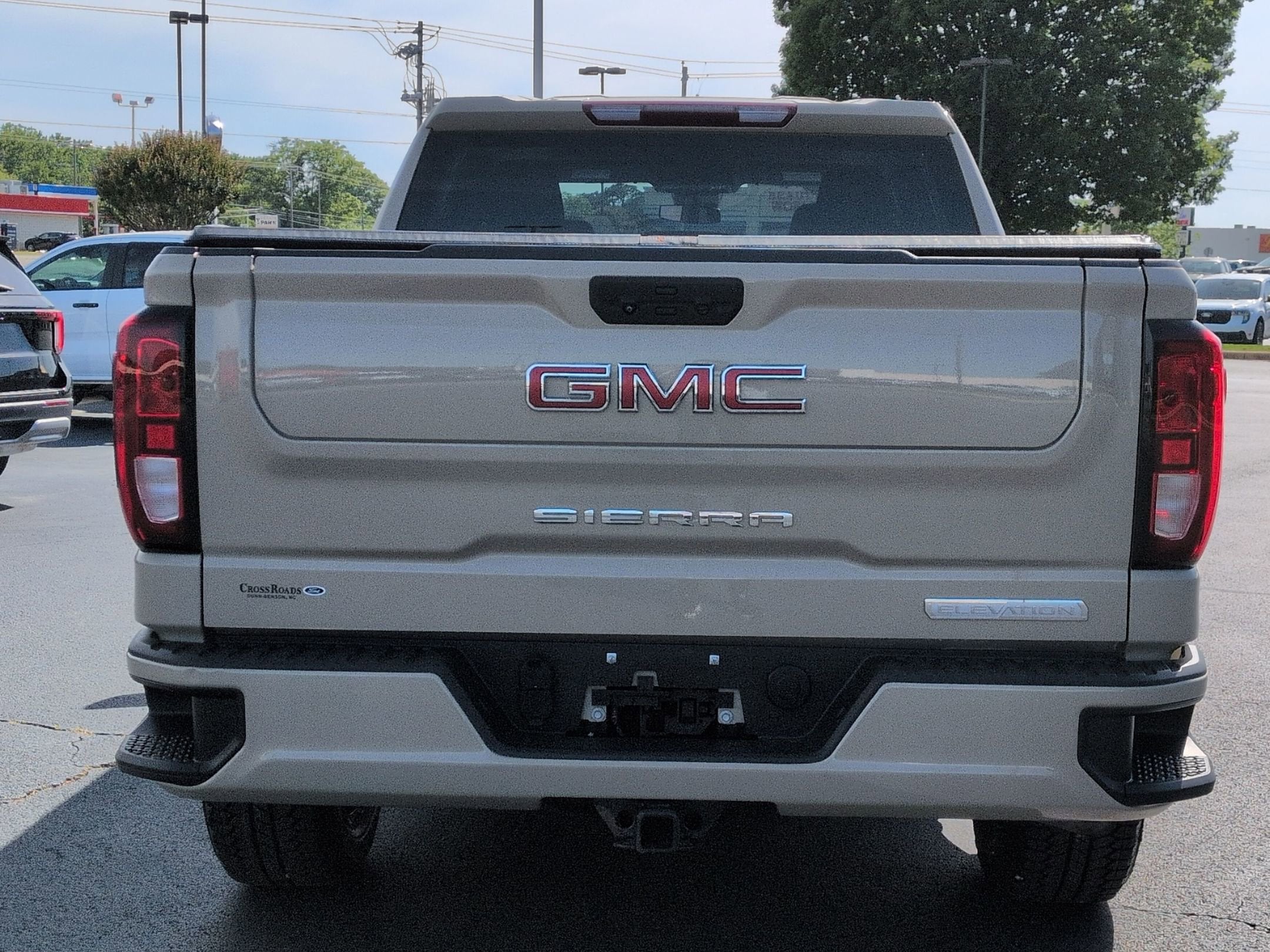 2022 GMC Sierra 1500 Elevation