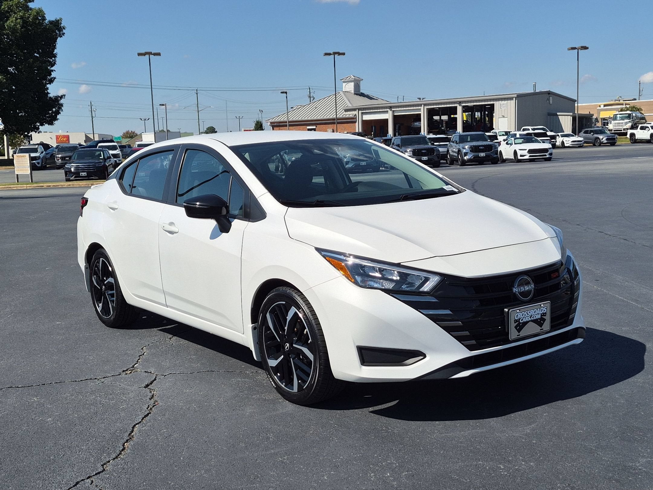 2024 Nissan Versa SR