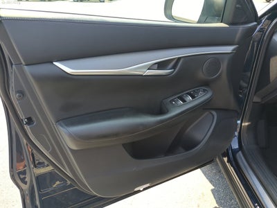 2022 INFINITI QX50 LUXE
