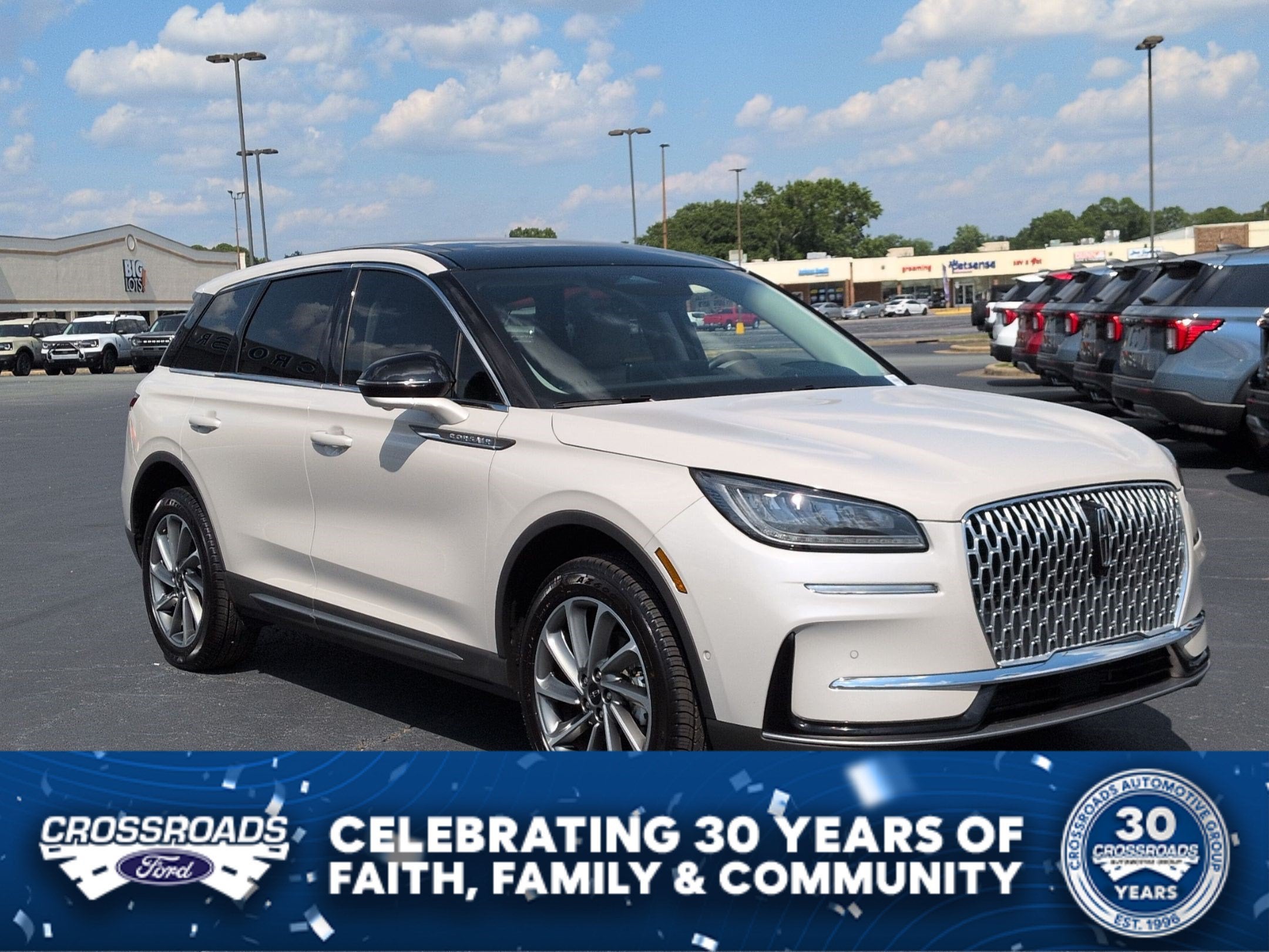 2023 Lincoln Corsair Standard