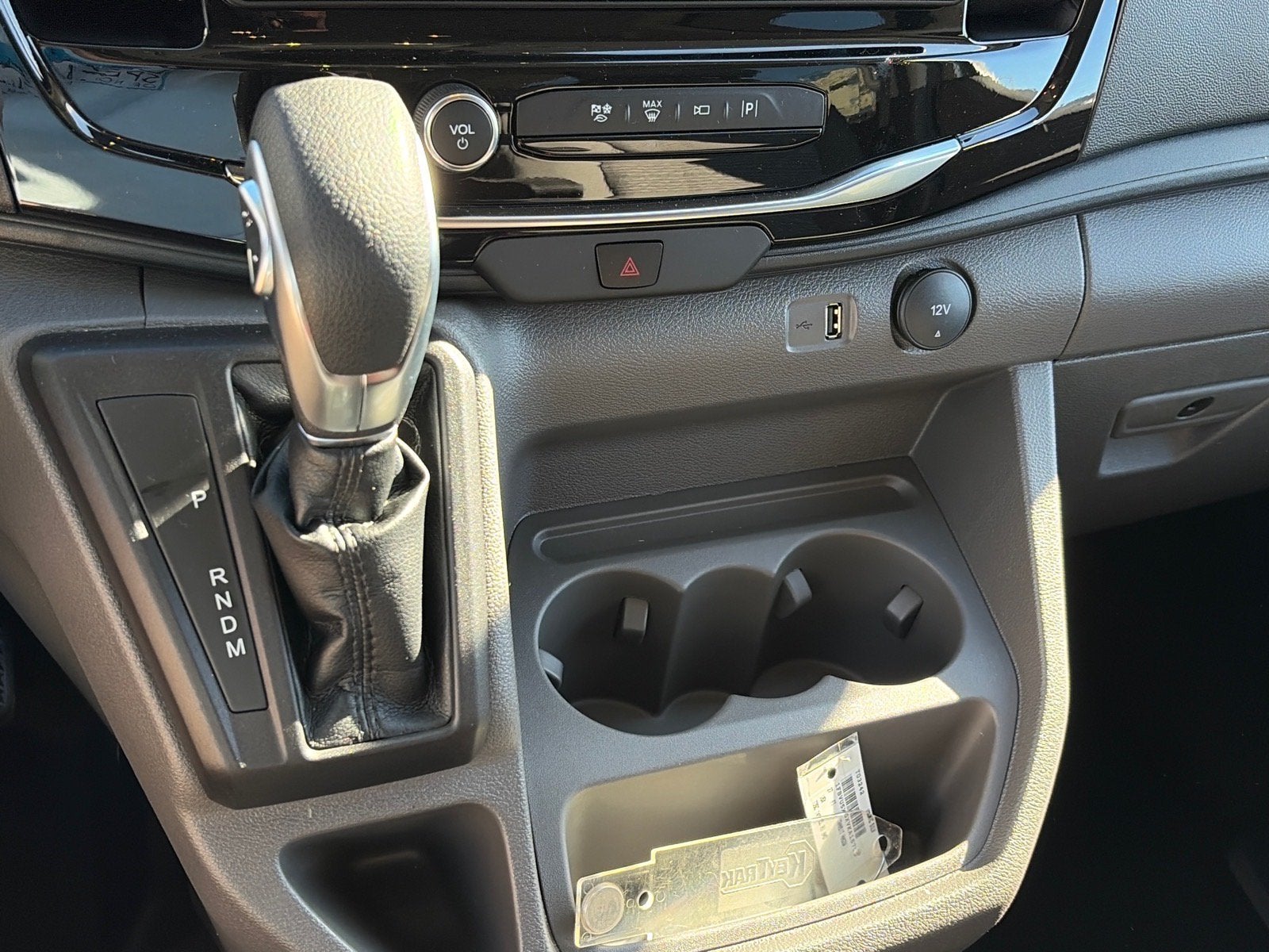 2027 Ford Transit Passenger Wagon XLT