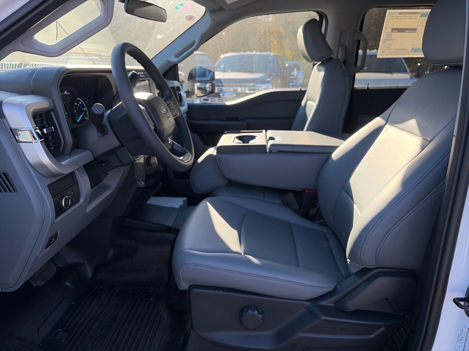 2027 Ford Super Duty F-450 DRW XL DRW