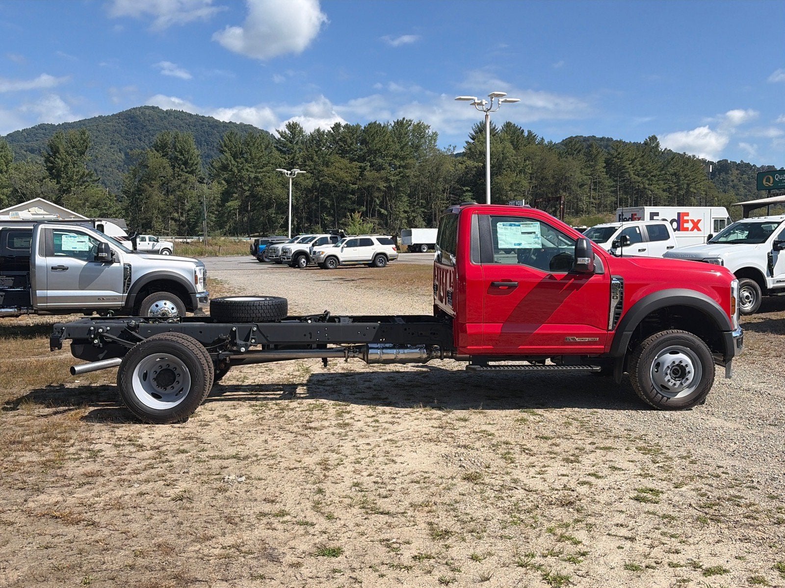 2026 Ford Super Duty F-550 DRW XL