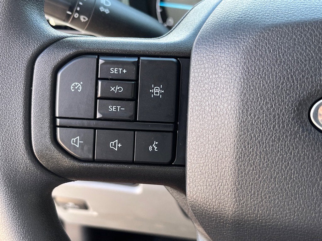 2025 Ford Super Duty F-550 DRW XL DRW