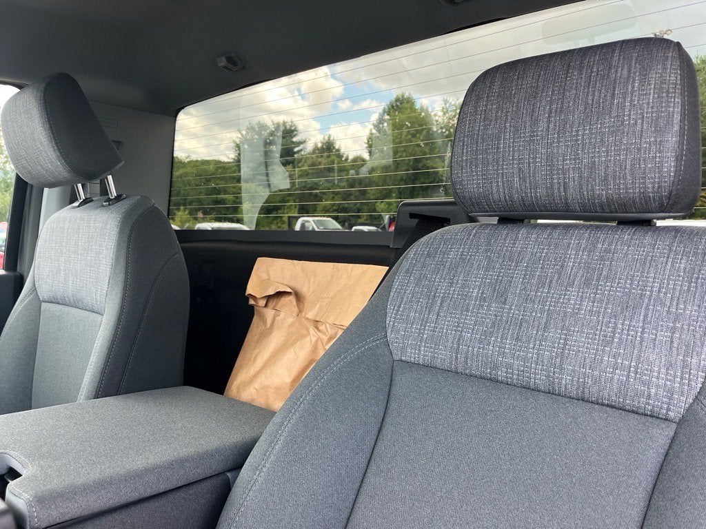 2025 Ford Super Duty F-600 DRW XLT