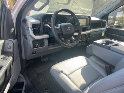 2026 Ford Super Duty F-600 DRW XL