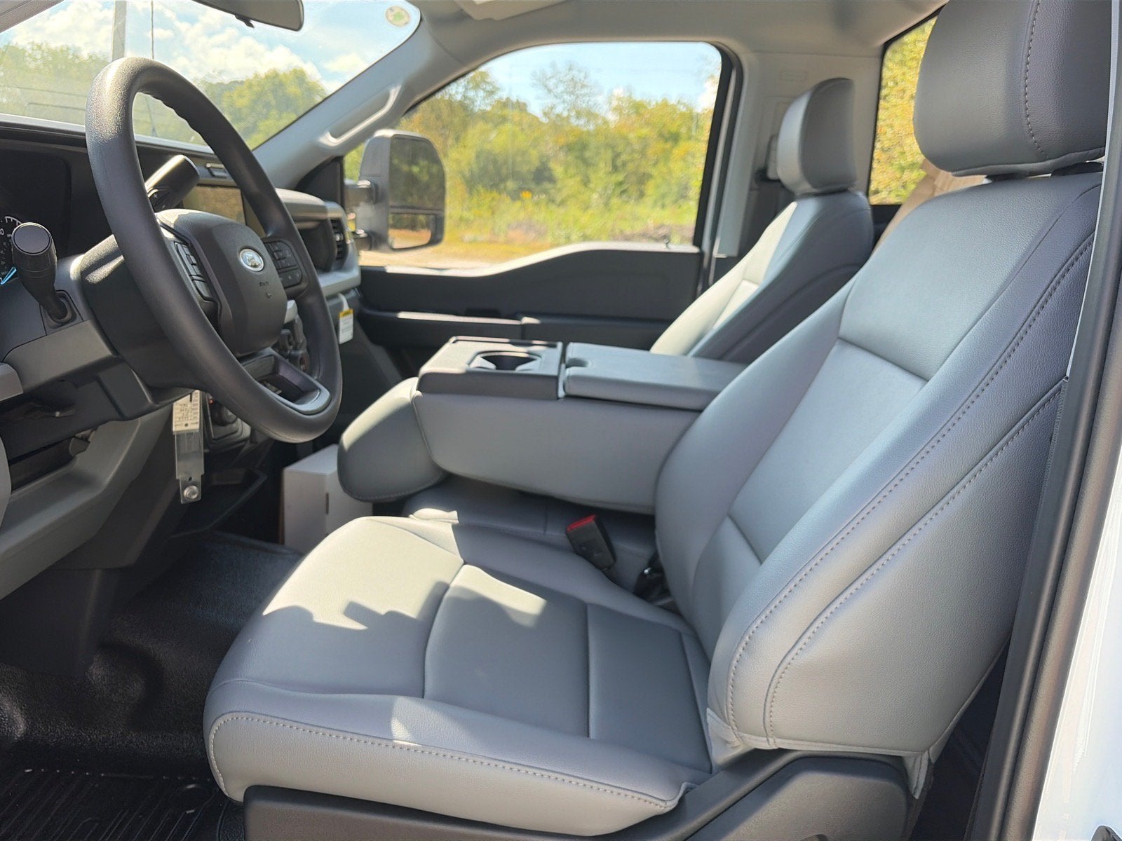 2026 Ford Super Duty F-600 DRW XL