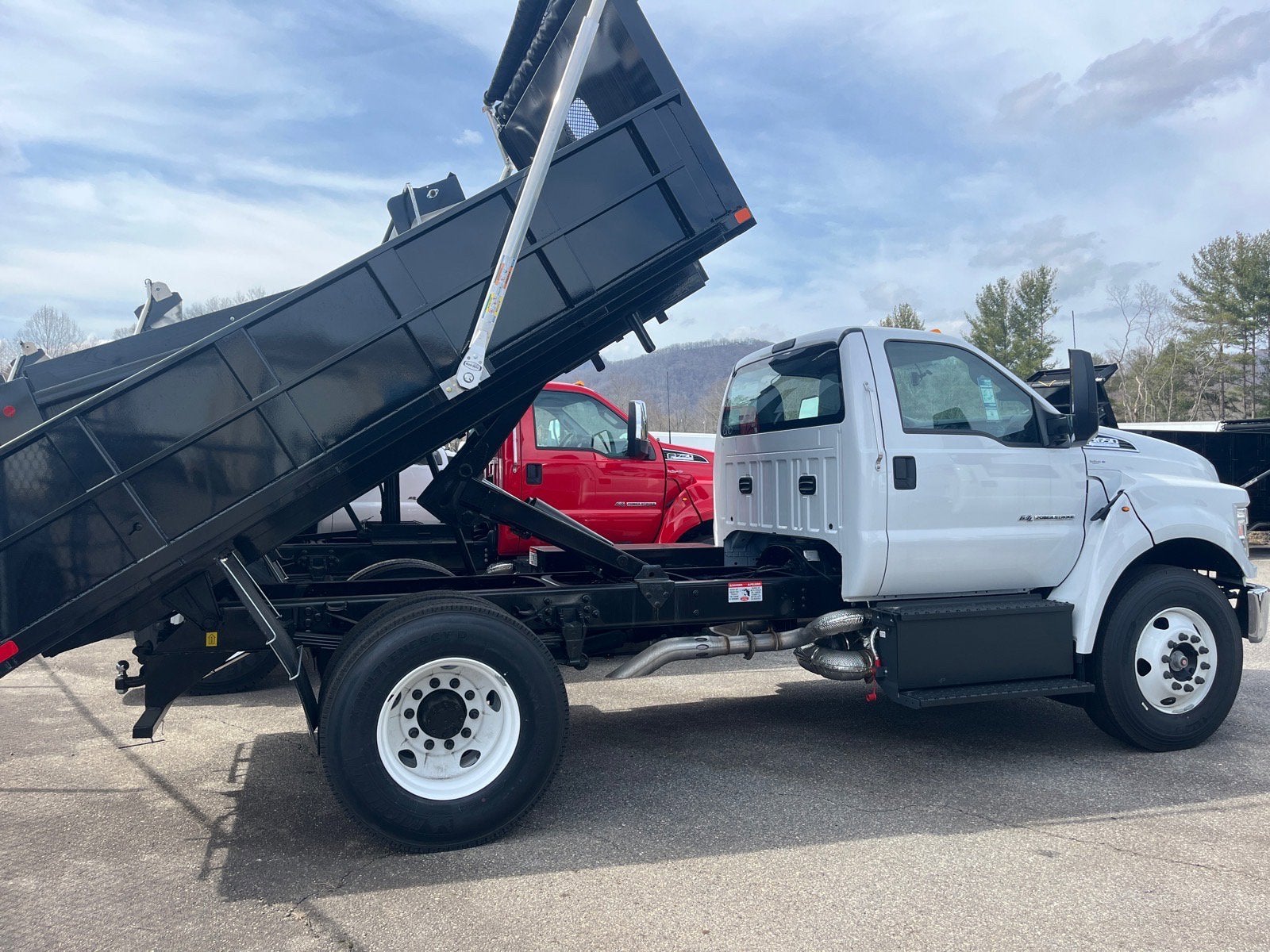 2026 Ford F-650SD Base