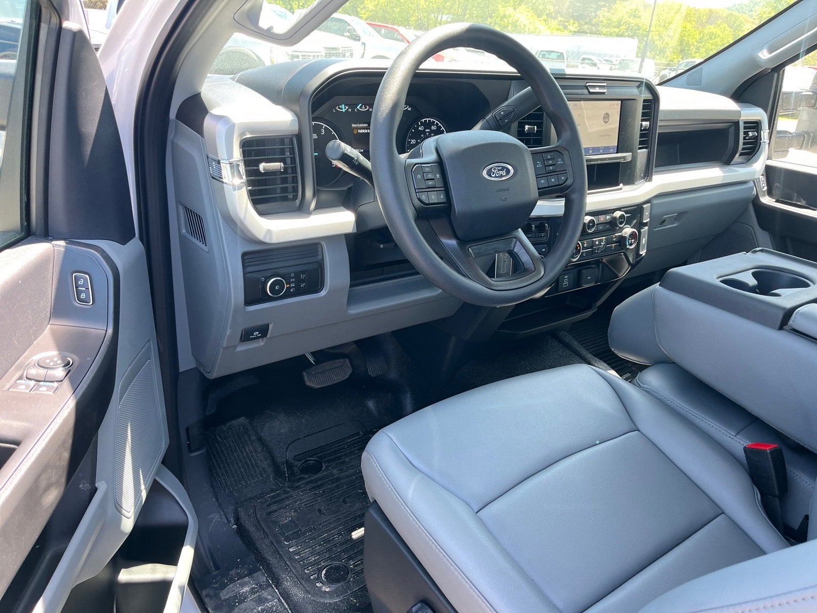 2026 Ford Super Duty F-350 SRW XL