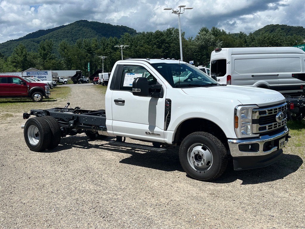 2025 Ford Super Duty F-350 DRW XL DRW