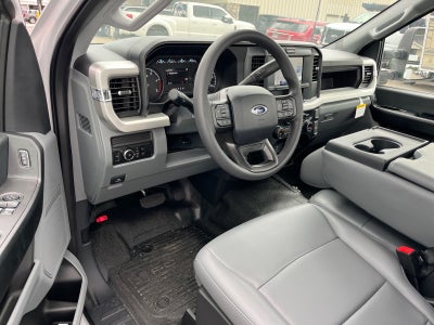 2025 Ford Super Duty F-550 DRW XL DRW