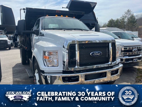 2026 Ford F-750SD Base
