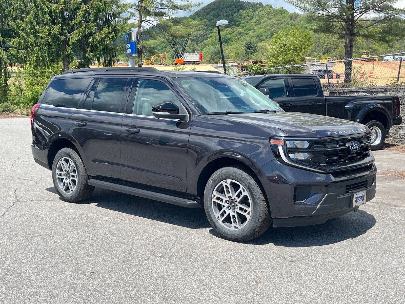 2026 Ford Expedition Active