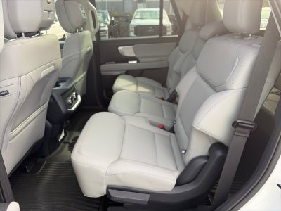 2027 Ford Expedition Active