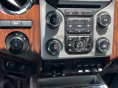 2015 Ford Super Duty F-250 SRW Lariat