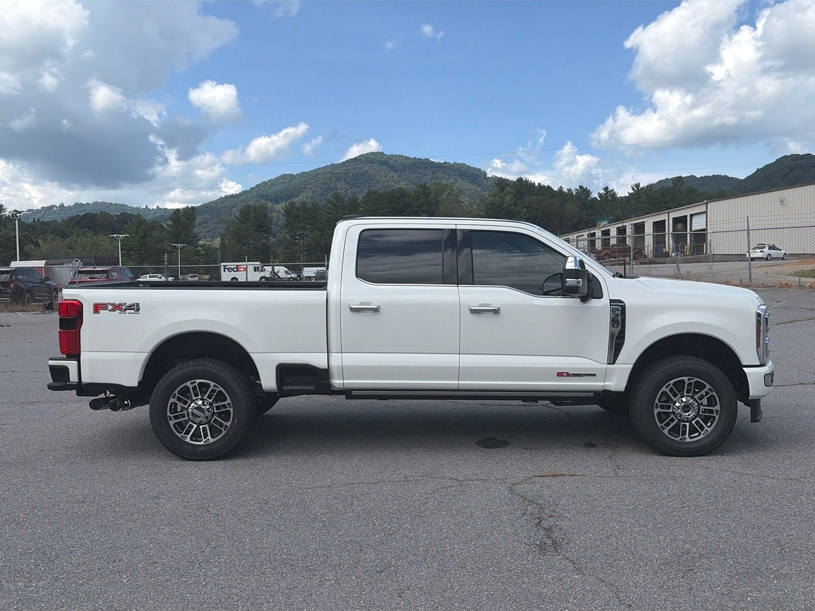 2026 Ford Super Duty F-350 SRW Platinum